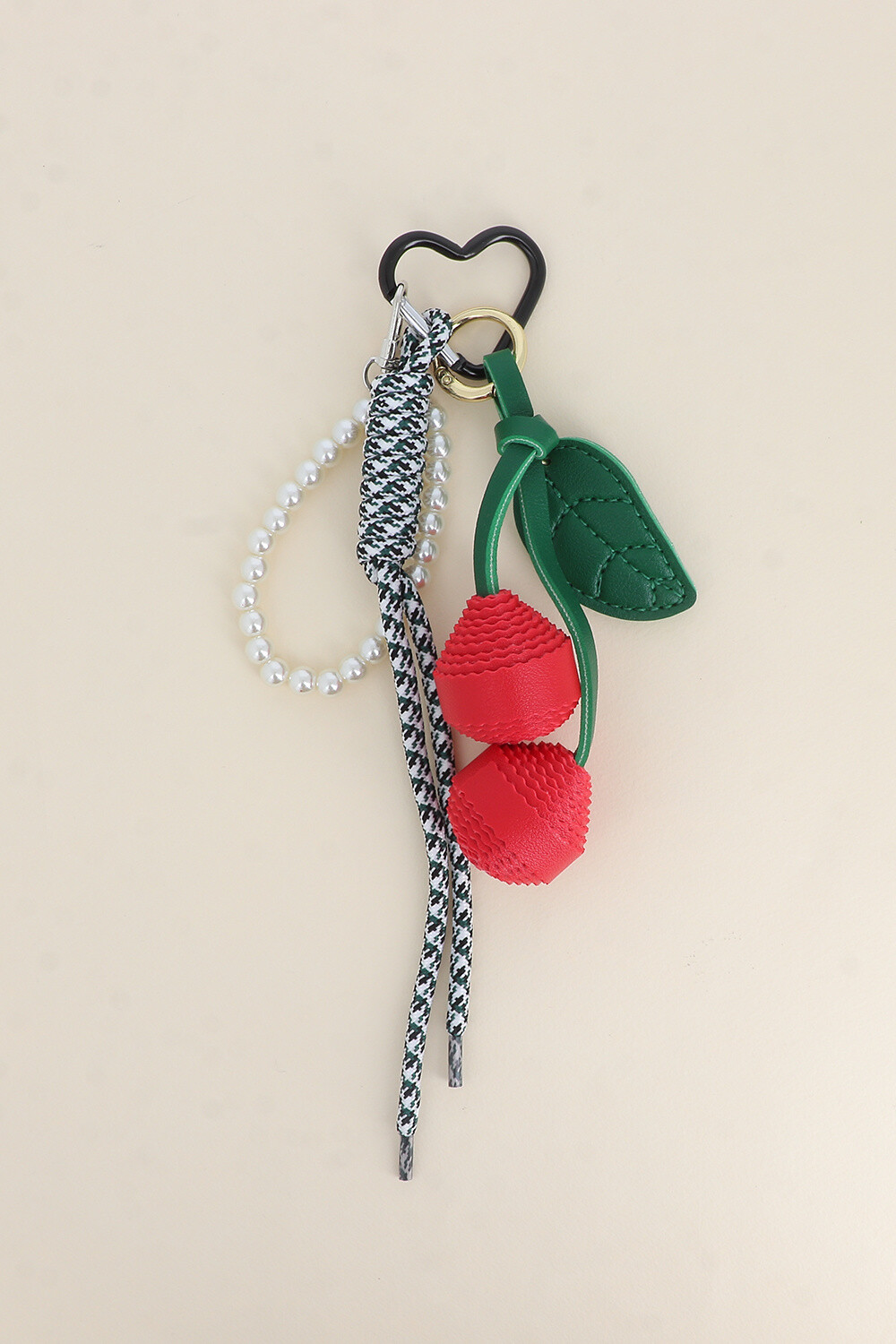 Wholesaler Bohm - Bag grigi - Resin ball chain, laces, imitation leather cherry