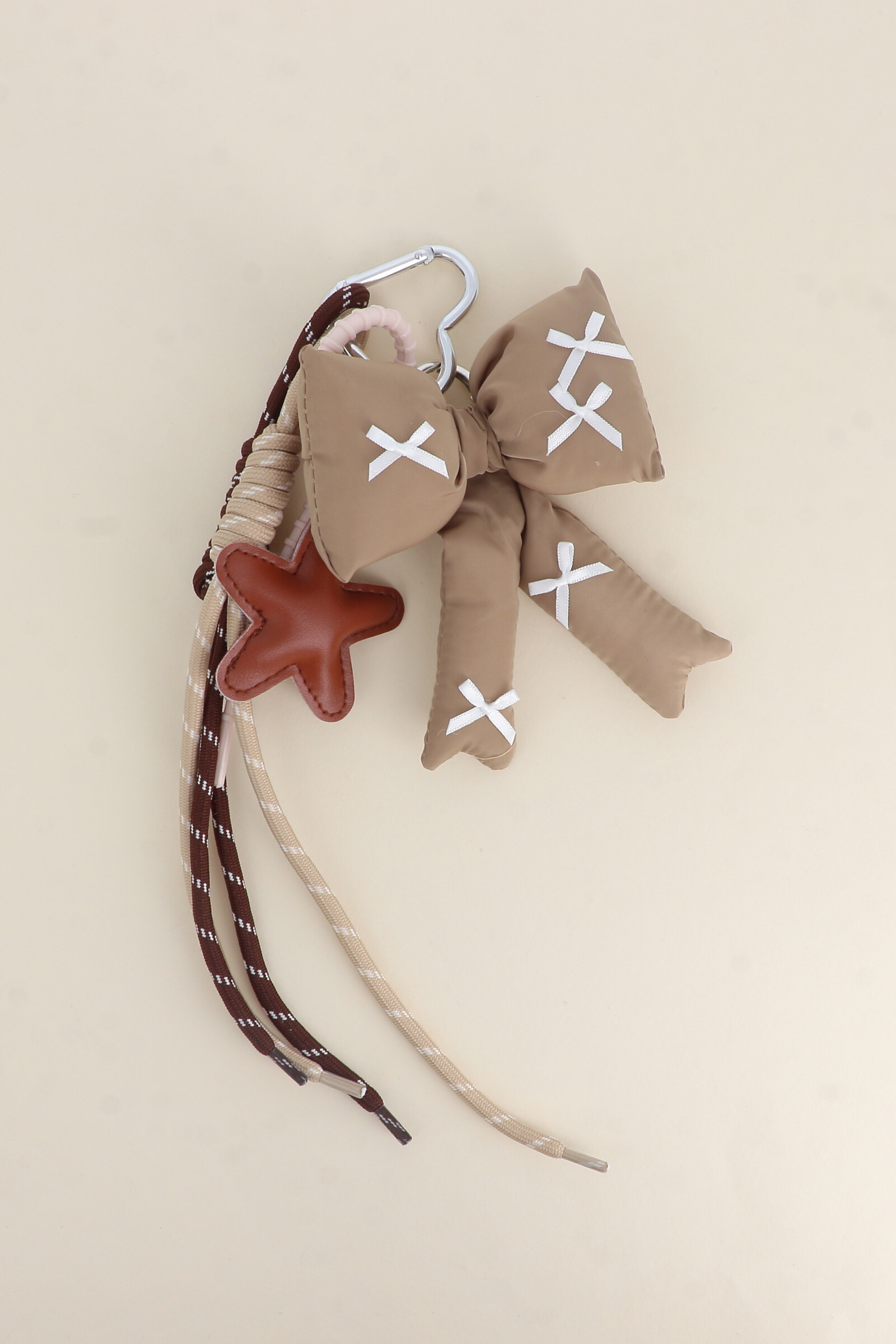 Mayorista Bohm - Bag Grigri - nudo de mariposa grande y grande, estrella y cordones