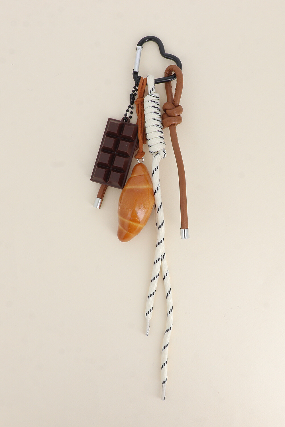 Wholesaler Bohm - Bag grigri - chocolate, croissant, lace, cord