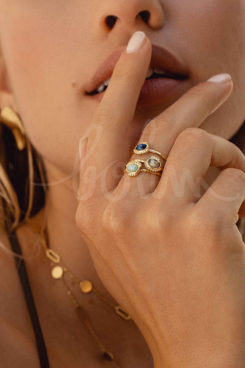 Grossiste Bohm - Bague Lunates - pierre naturelle ovale, contour effet coquillage