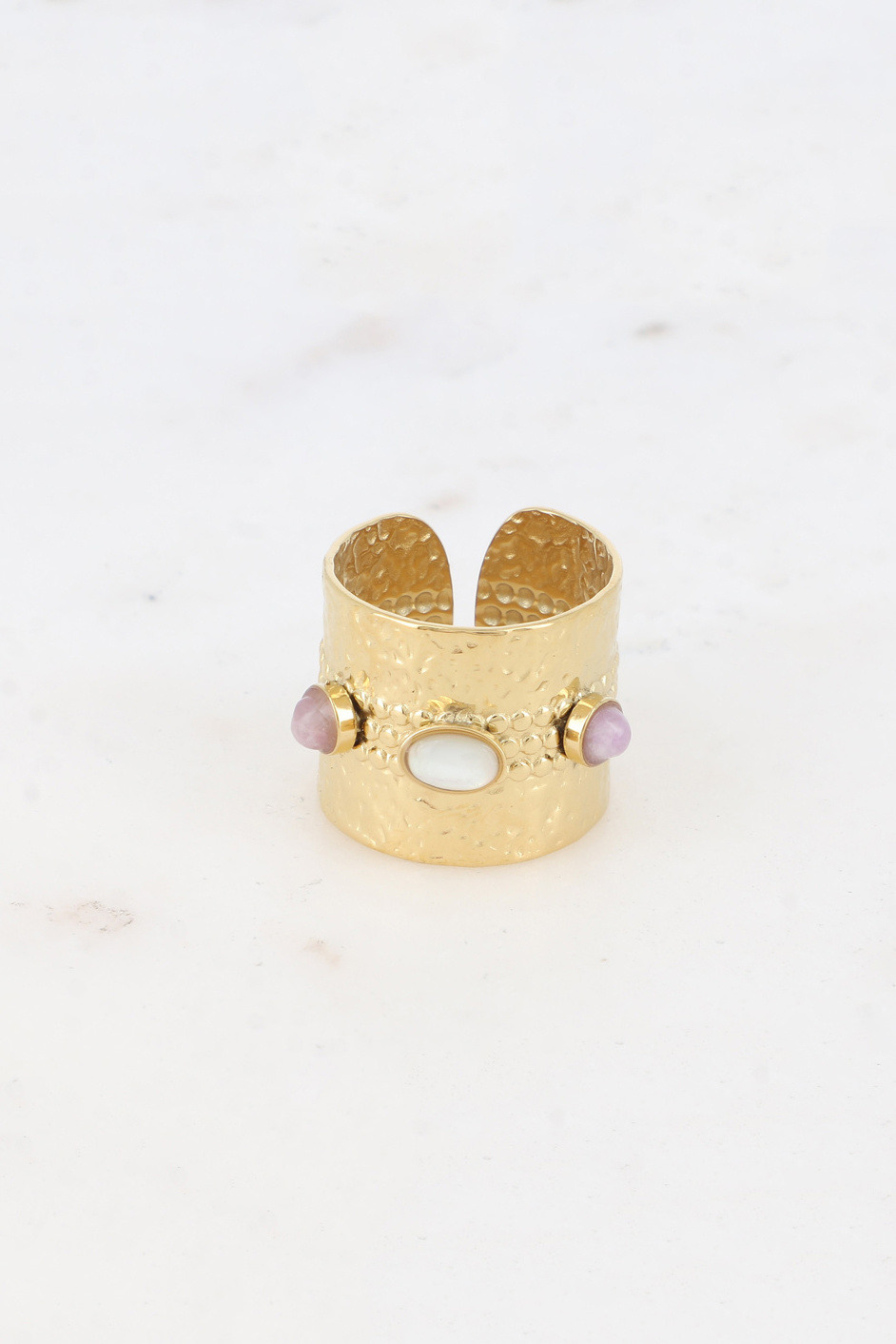 Mayorista Bohm - Anillo ancho - martillado y 3 cabujones de piedra natural