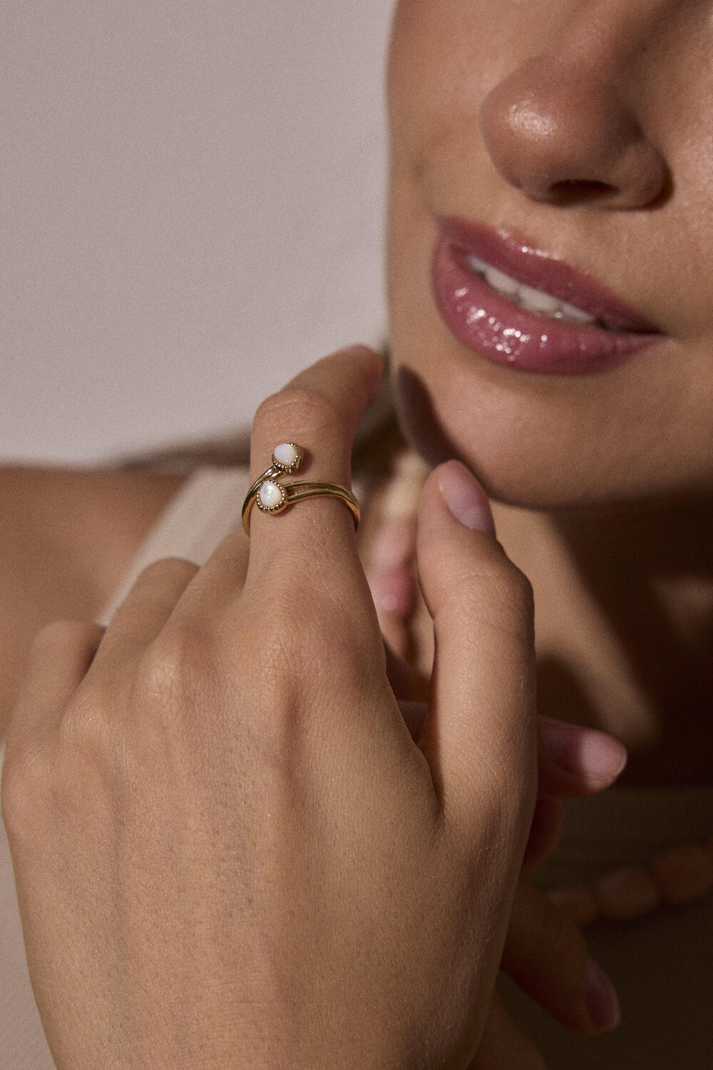 Grossiste Bohm - Bague ouverte - 2 pierres naturelles gouttes