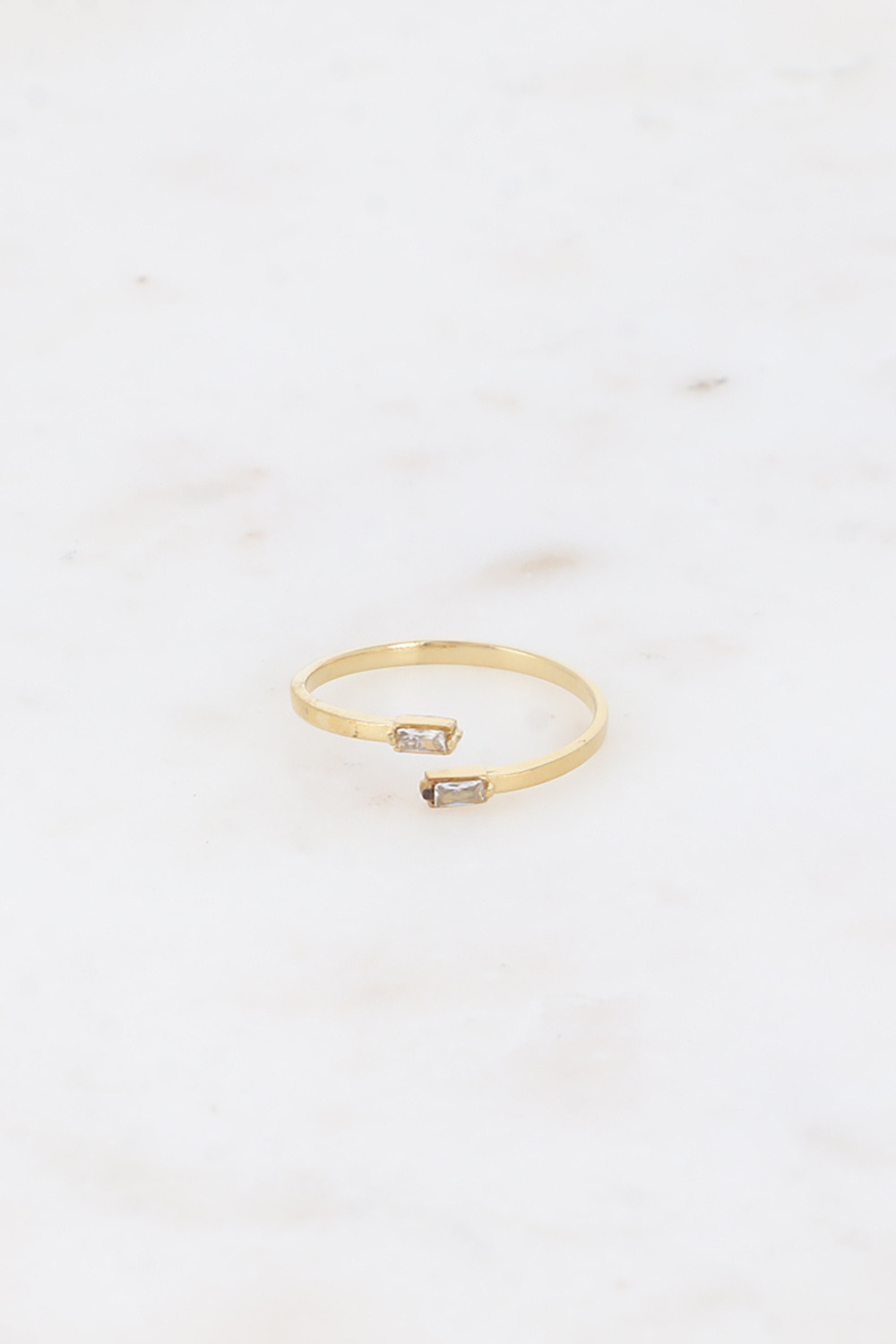 Grossiste Bohm - Bague fine et ouverte - 2 cristaux rectangulaires