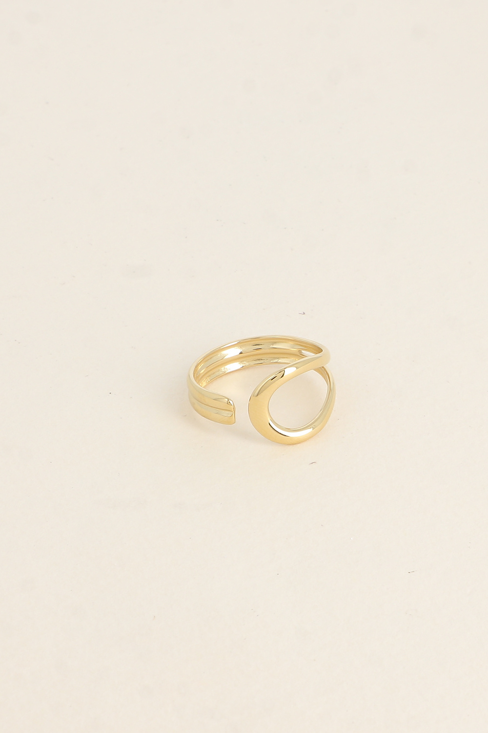 Grossiste Bohm - Bague ouverte - forme arrondie ajourée et deux barres