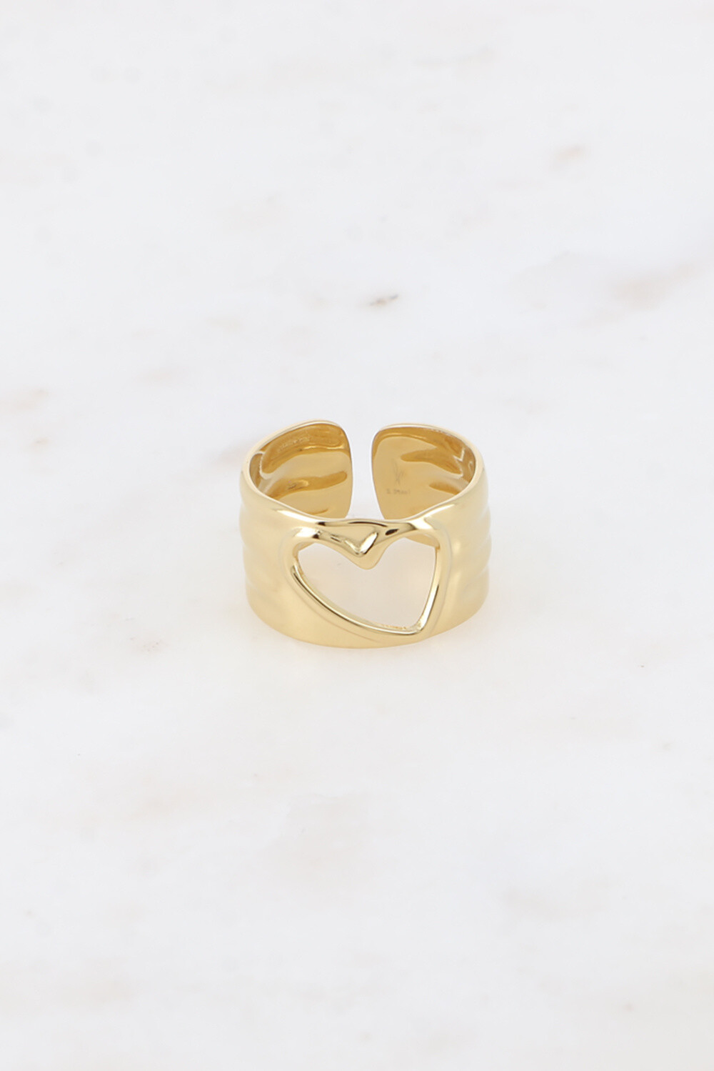 Grossista Bohm - Anello - anello martellato con cuore traforato