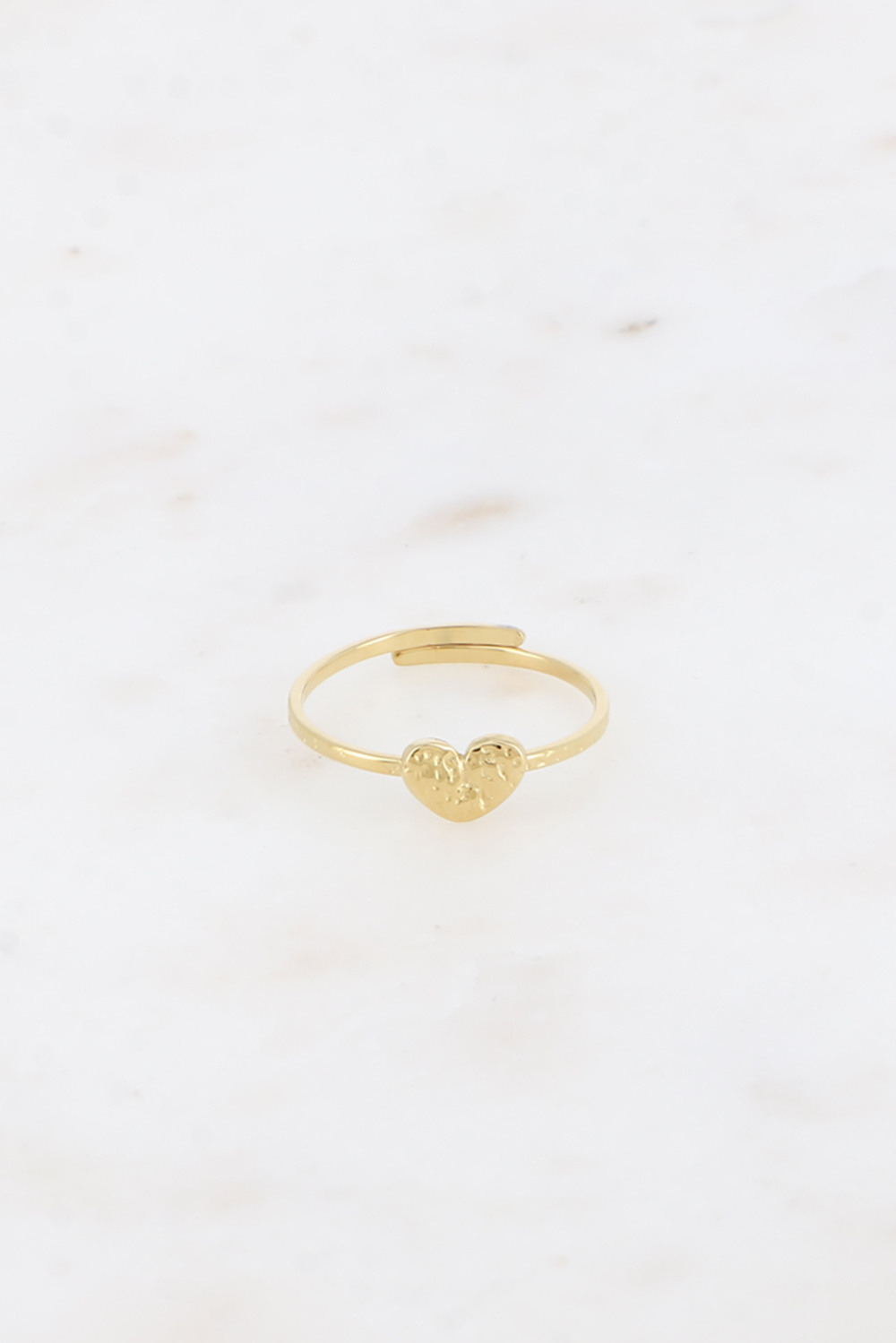 Grossiste Bohm - Bague fine - anneau martelé et coeur plat texturé