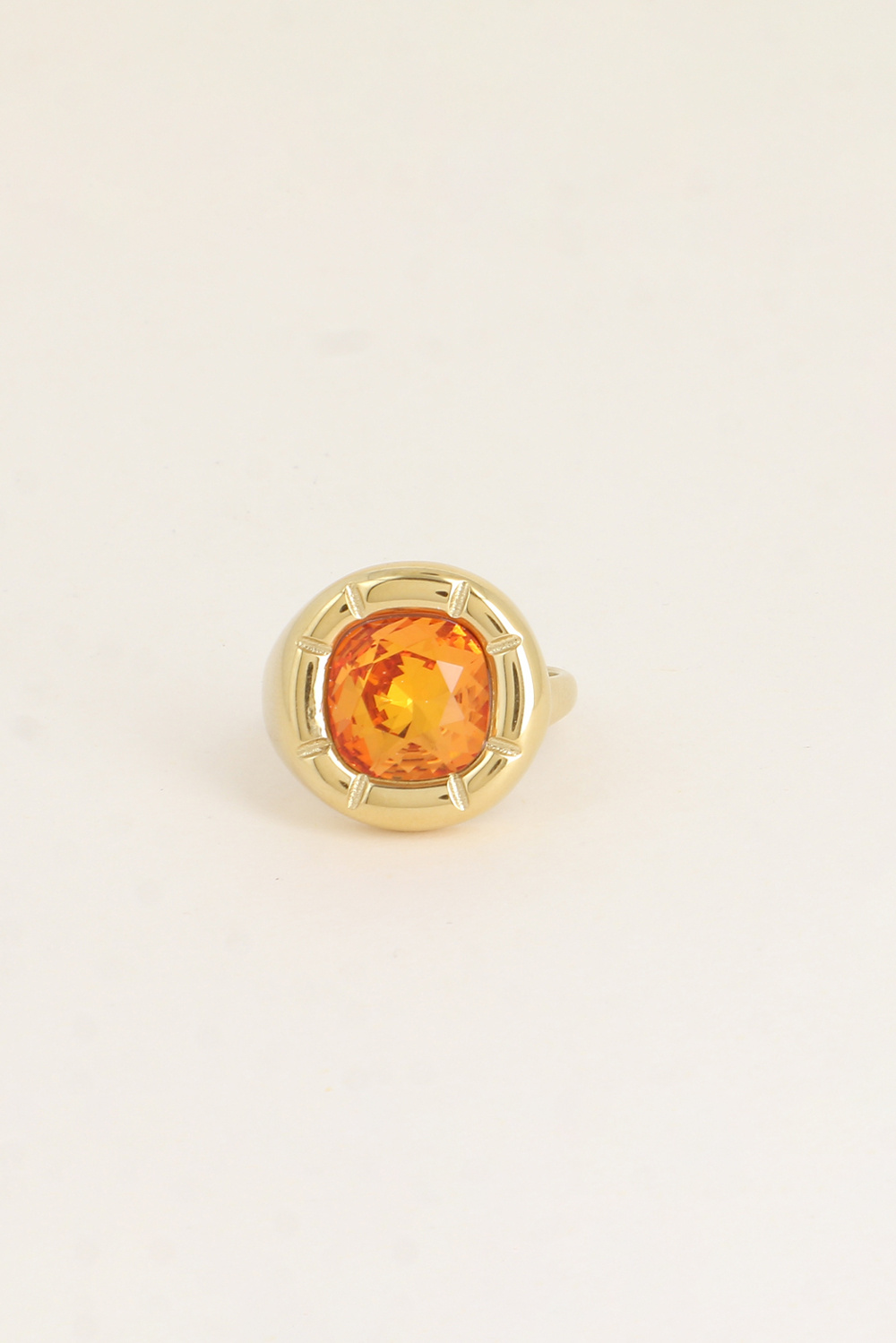 Großhändler Bohm - Ring - verziert mit 10mm Swaroski® Kristallen, gerippter Rand