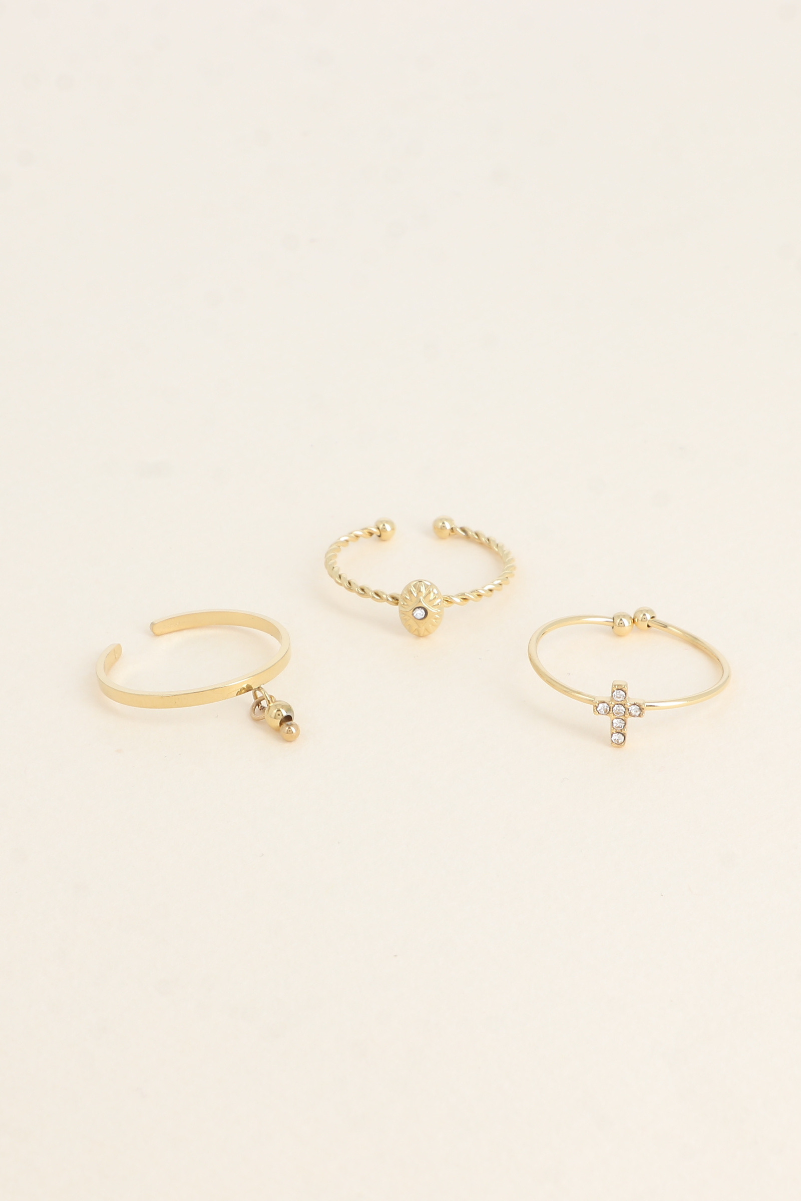 Grossiste Bohm - Set de 3 bagues - boule, ovale et losange texturé, croix et oxydes de zirconium