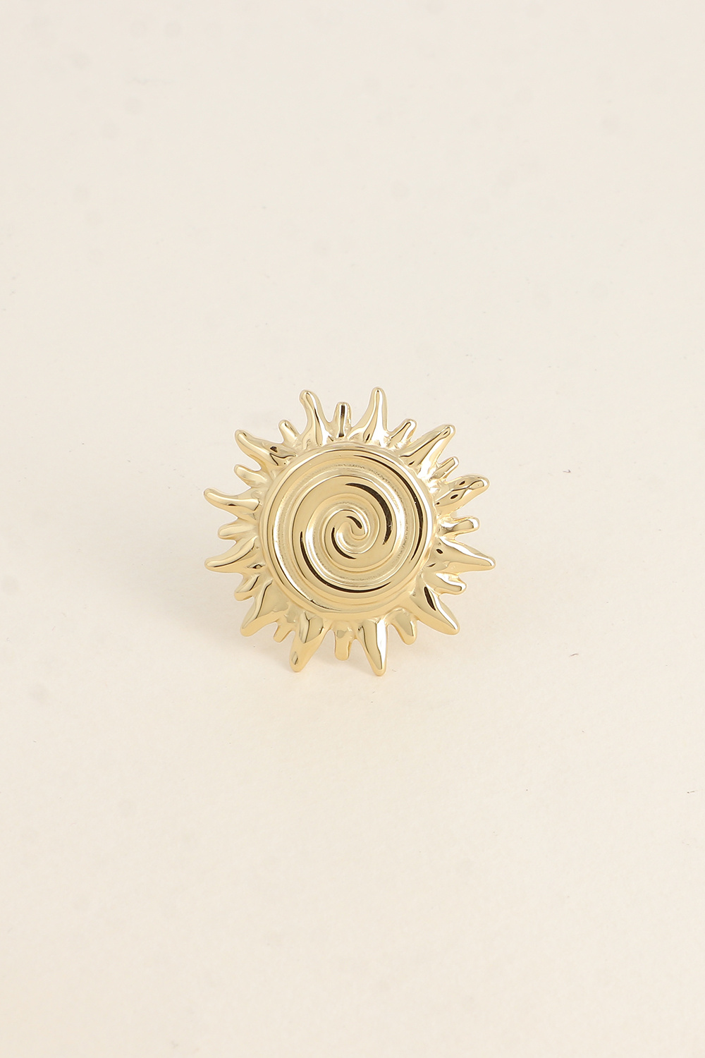 Großhändler Bohm - Ring - große Sonne mit eingraviertem Wirbel