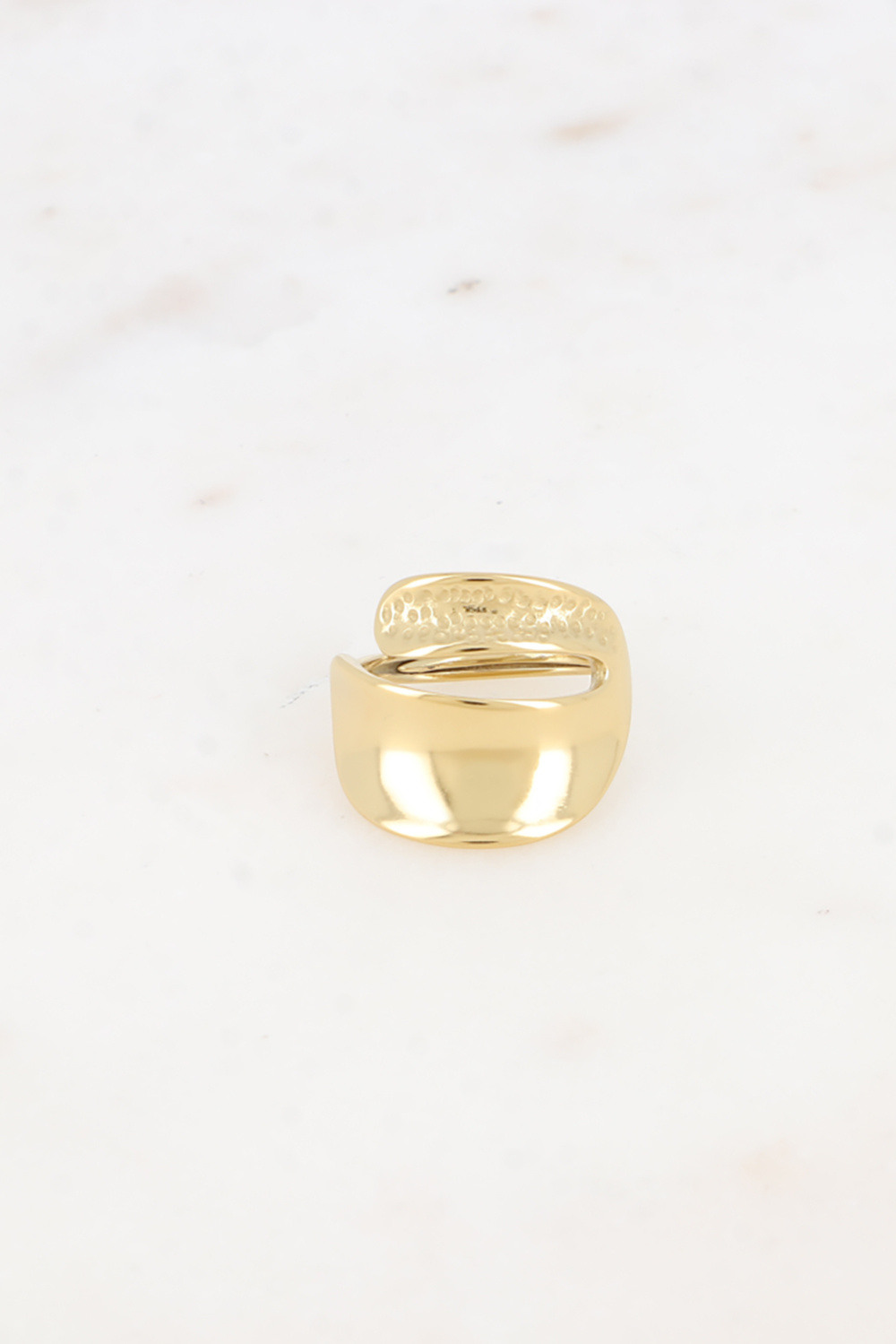 Grossiste Bohm - Bague - anneau plat avec partie façonnée petits points