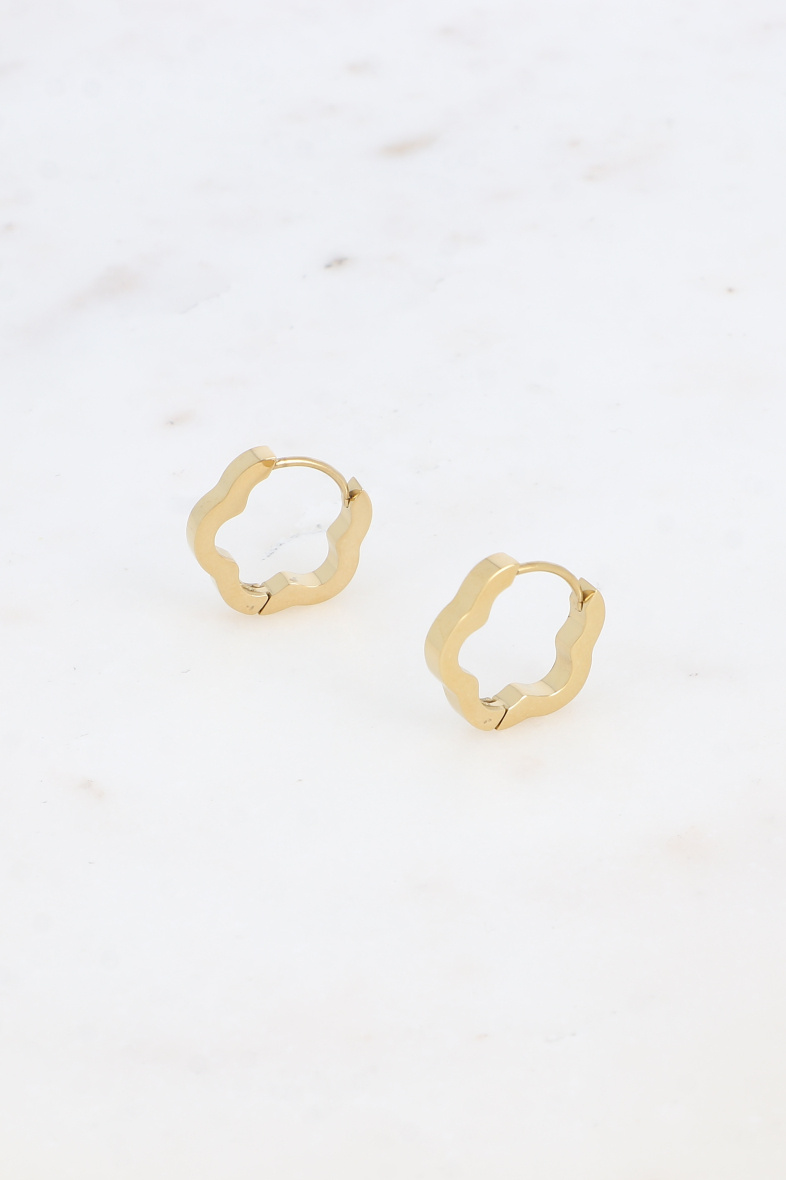 Großhändler Bohm - Kleine Creolen – blumenförmiger Ring