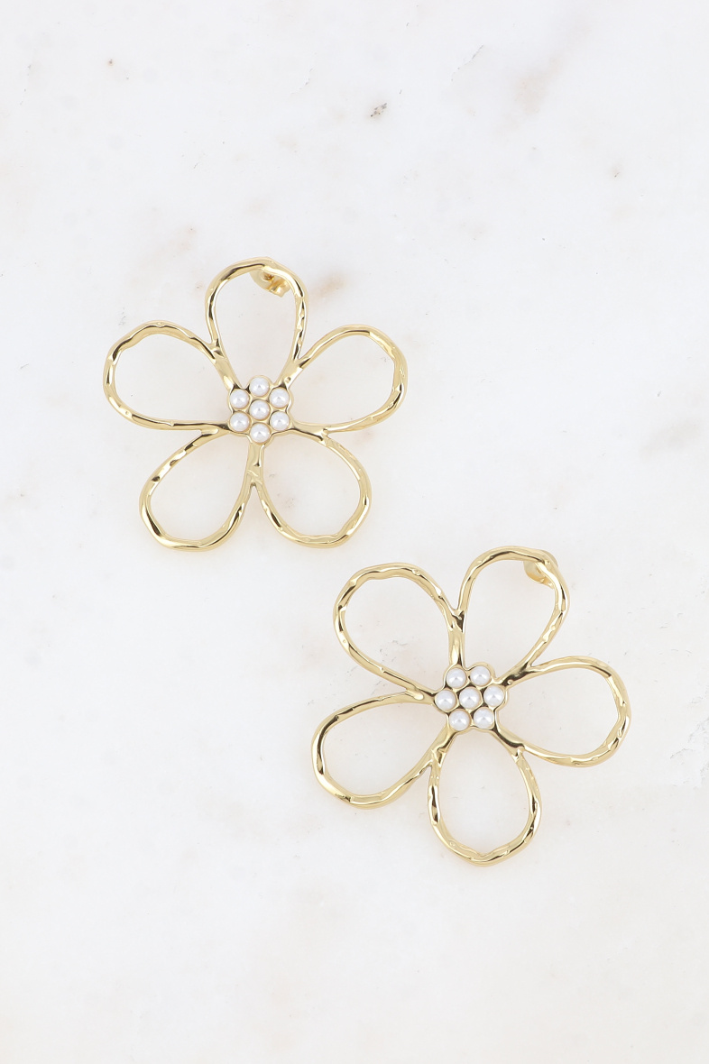 Grossiste Bohm - Boucles puces - grande fleur ajourée et bille en résine blanche nacrée