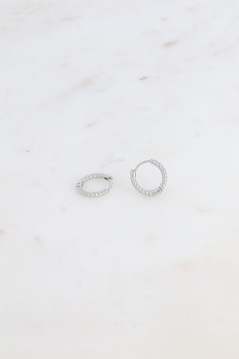 Grossiste Bohm - Mini créoles Soizic - anneau torsadé 13mm