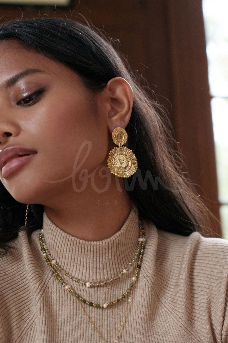 Grossiste Bohm - Boucles pendantes Solange - 2 pièces en forme de grosses fleurs