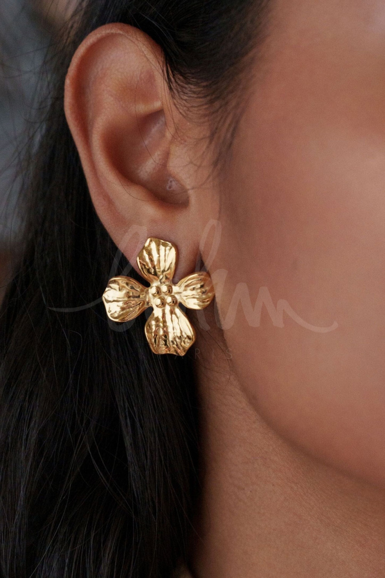 Grossiste Bohm - Boucles puces Adèle - fleur texturée 30mm