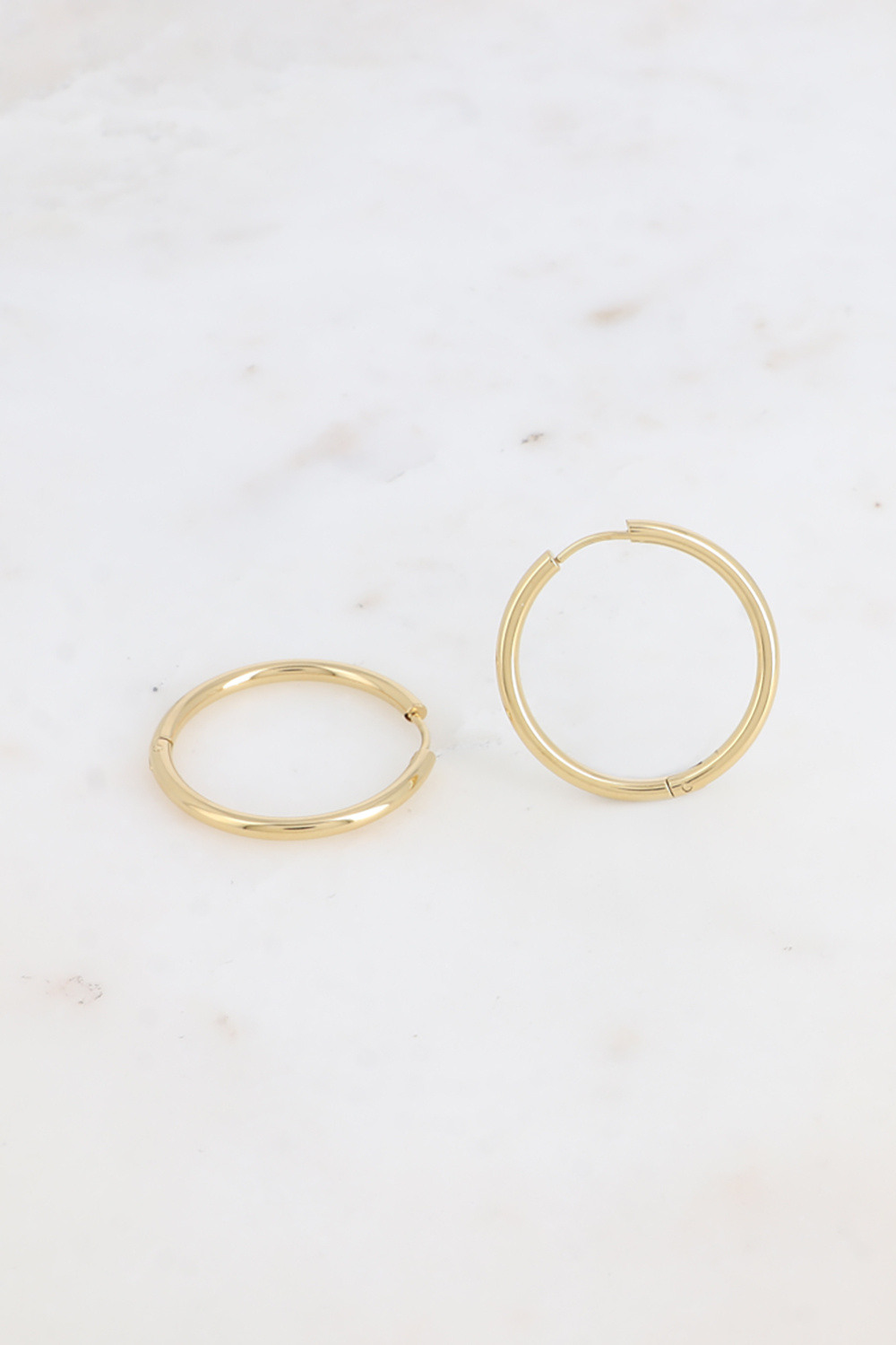 Grossiste Bohm - Créoles - anneau classique 30mm épaisseur 2,5mm