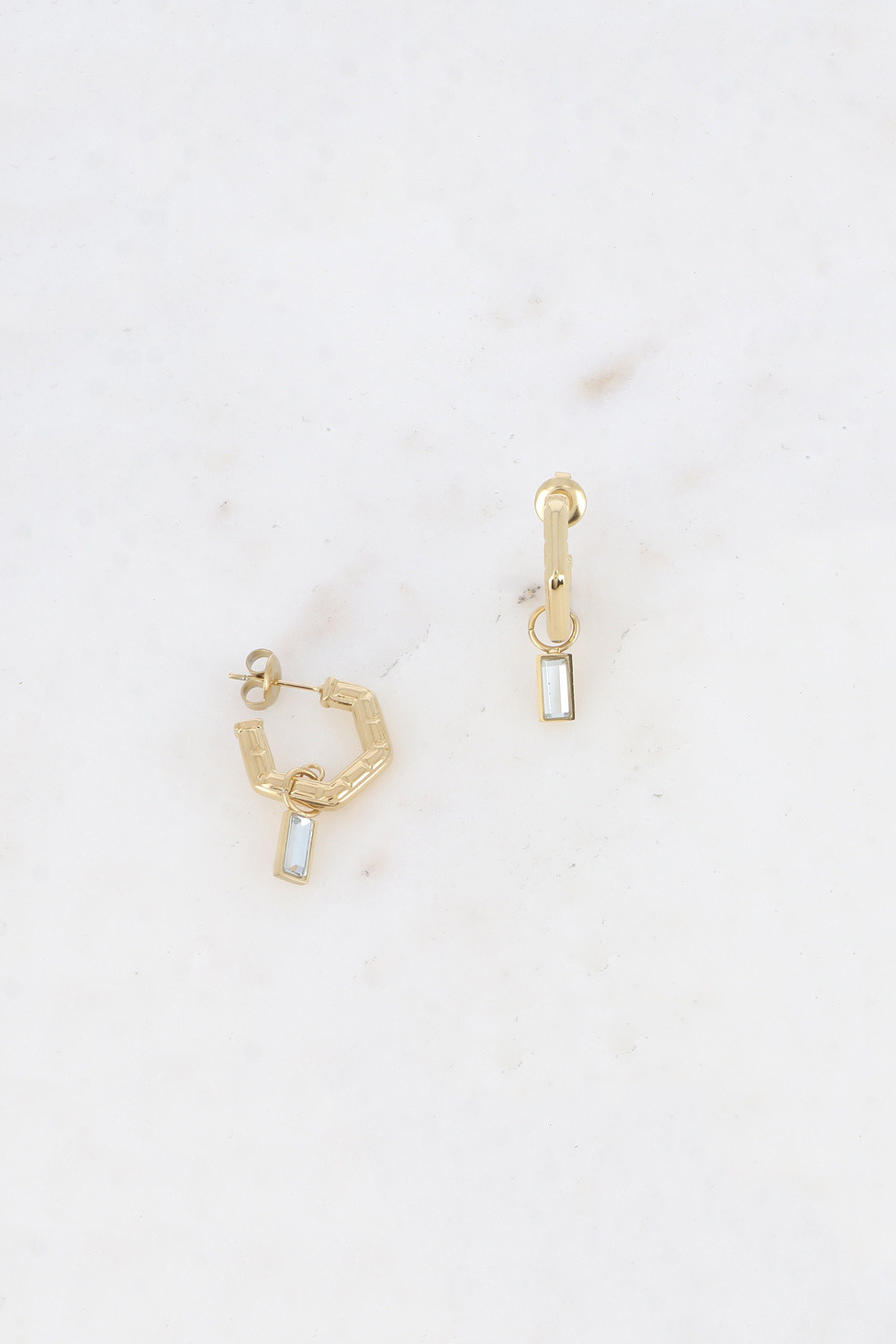 Mayorista Bohm - Pendientes de aro - aro estriado con cristal rectangular