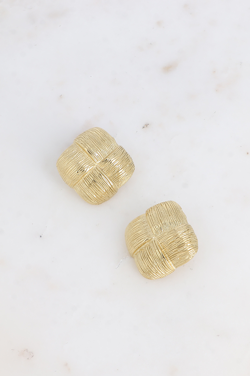 Wholesaler Bohm - Bullet earrings - square textured checkerboard effect 31mm