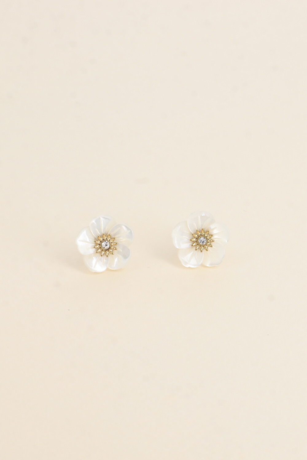 Großhändler Bohm - Ohrstecker - Perlmuttblume mit Zirkonoxid 15mm
