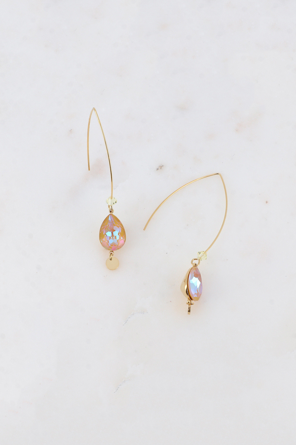 Grossiste Bohm - Boucles pendantes - long crochet orné de cristaux de Swarovski®