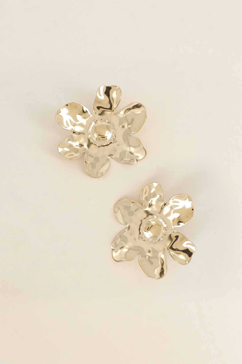 Mayorista Bohm - Pendientes de botón - diseño floral de cuatro pétalos