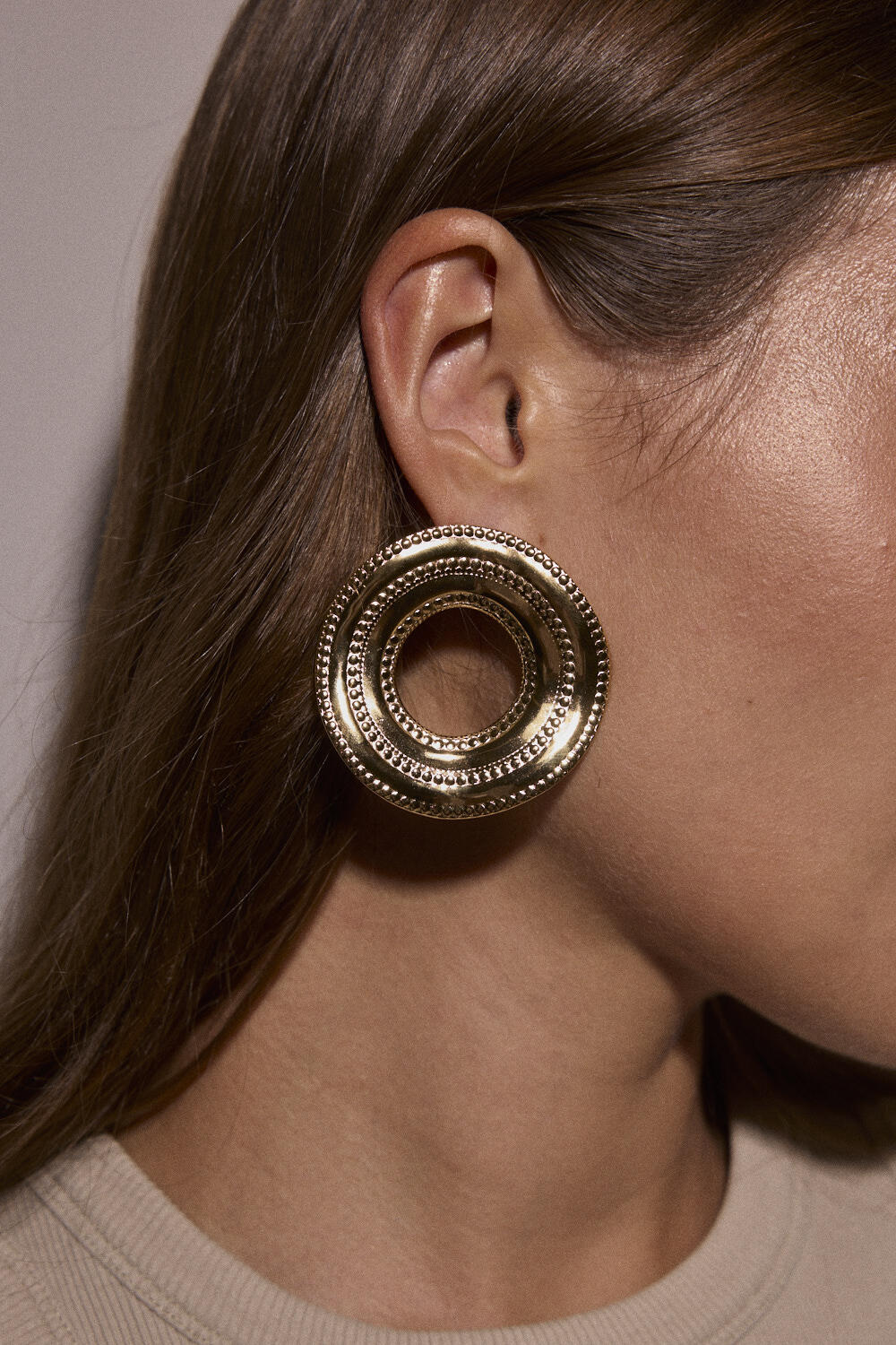 Grossiste Bohm - Boucles puces - grande pièce, cercle effet milgrain 52mm