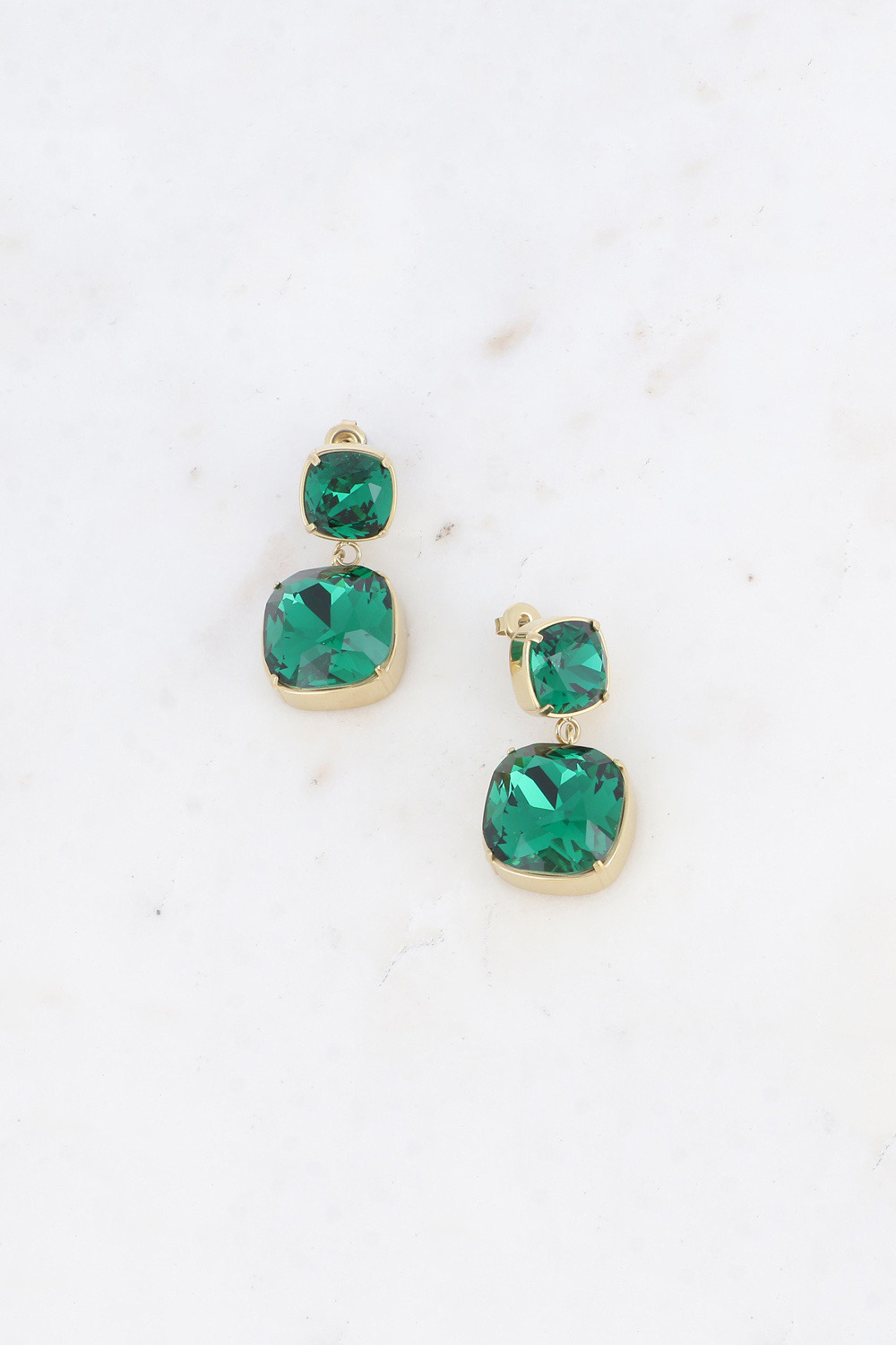 Grossiste Bohm - Boucles pendantes - 2 cristaux carrés 10mm et 18mm