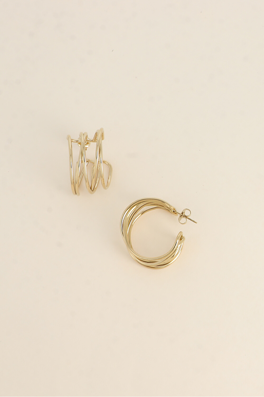 Großhändler Bohm - Kreolen - Ringe mit 26 x 28 mm miteinander verbunden
