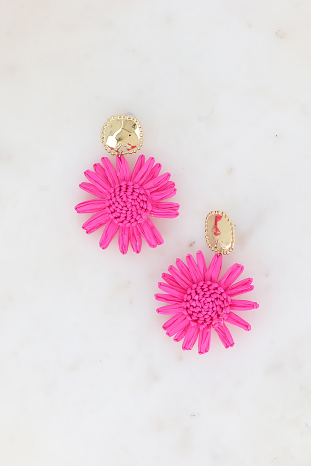 Grossiste Bohm - Boucles pendantes - pièce avec fleur en raphia synthétique