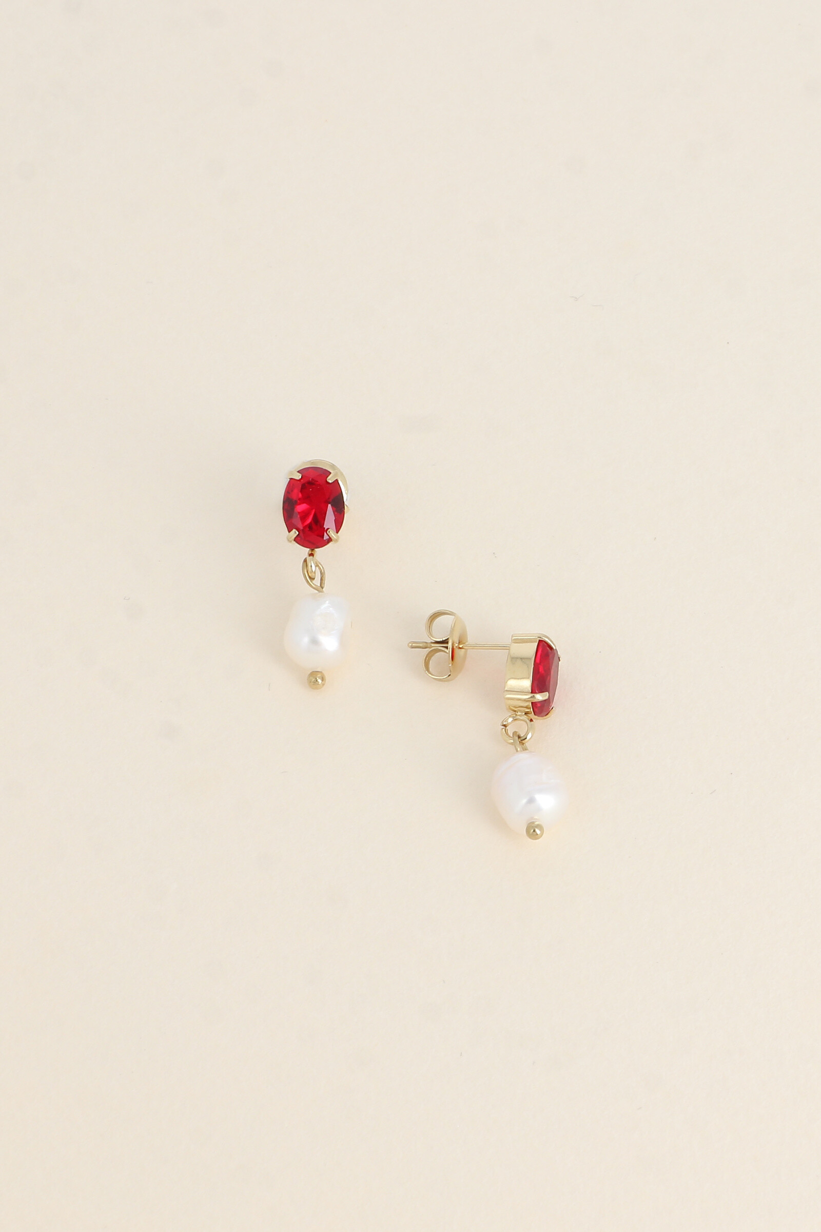 Grossiste Bohm - Boucles pendantes - cristal ovale et perles d'eau douce