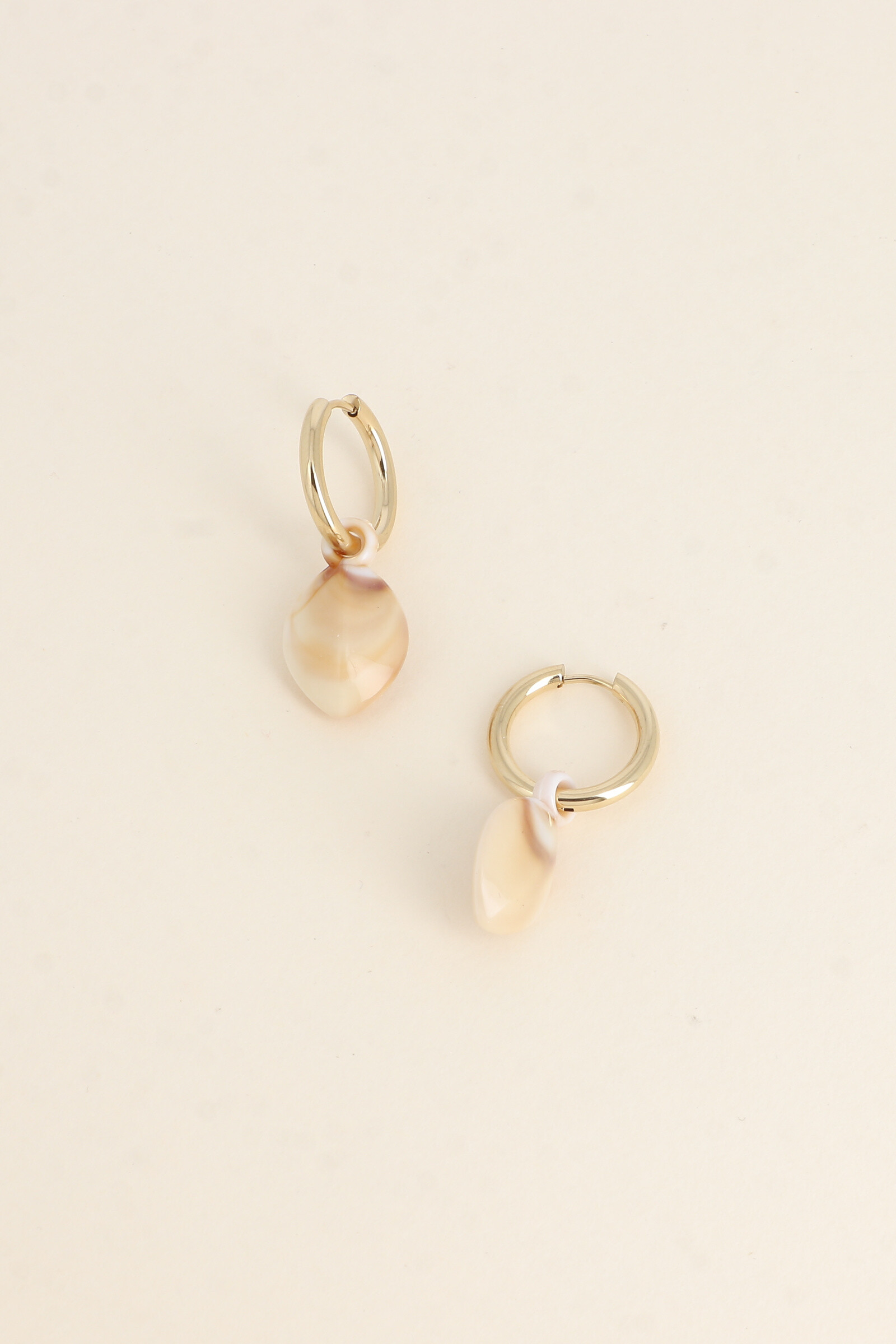 Wholesaler Bohm - Creoles - Resin shell pearl