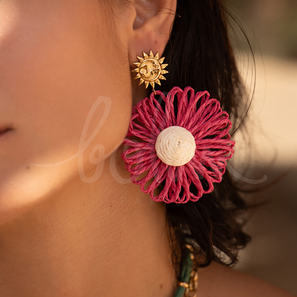 Grossiste Bohm - Boucles pendantes - pièce éclipse avec fleur en raphia synthétique