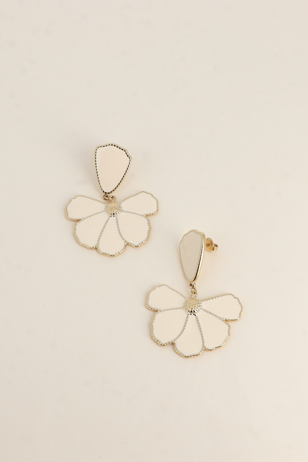 Mayorista Bohm - Pendientes colgantes - diseño de flor en esmalte