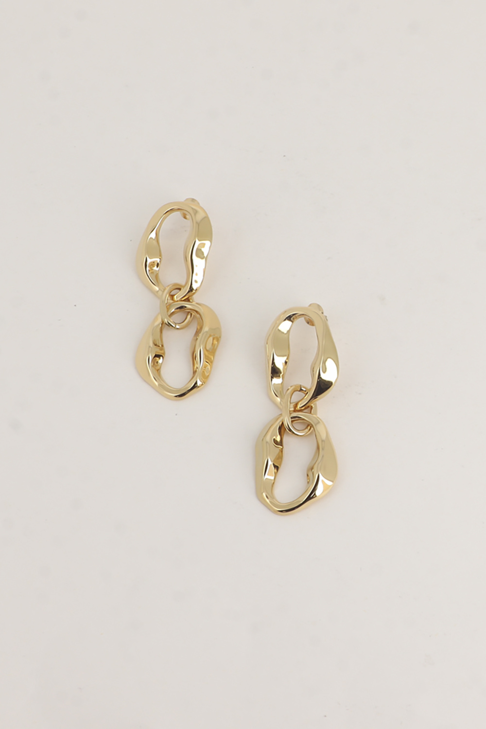Mayorista Bohm - Pendientes colgantes - 2 diseños de conchas, aro ovalado