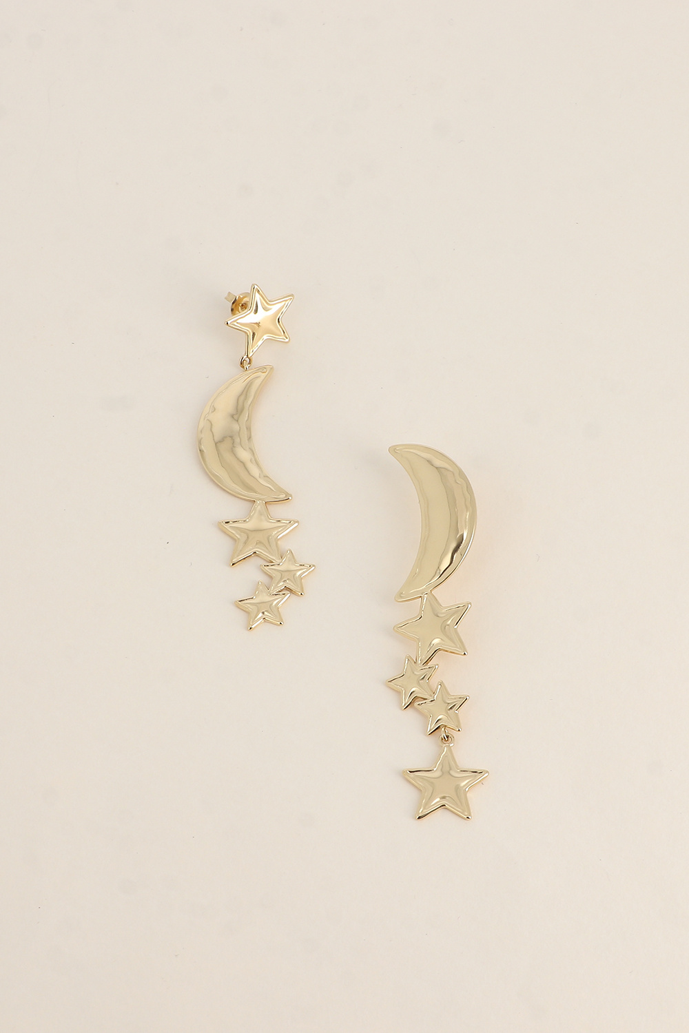 Boucles D’oreilles Pendantes étoiles Dorées ALEXIS LAHELLEC – Style Vintage Années 90