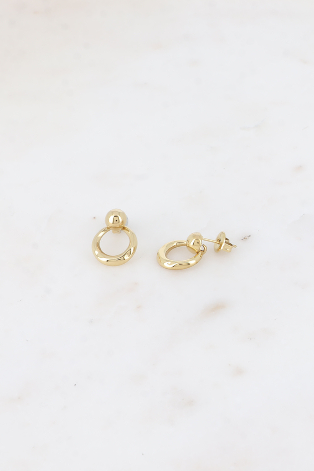 Grossiste Bohm - Boucles pendantes - petite boule et petit anneau pendant