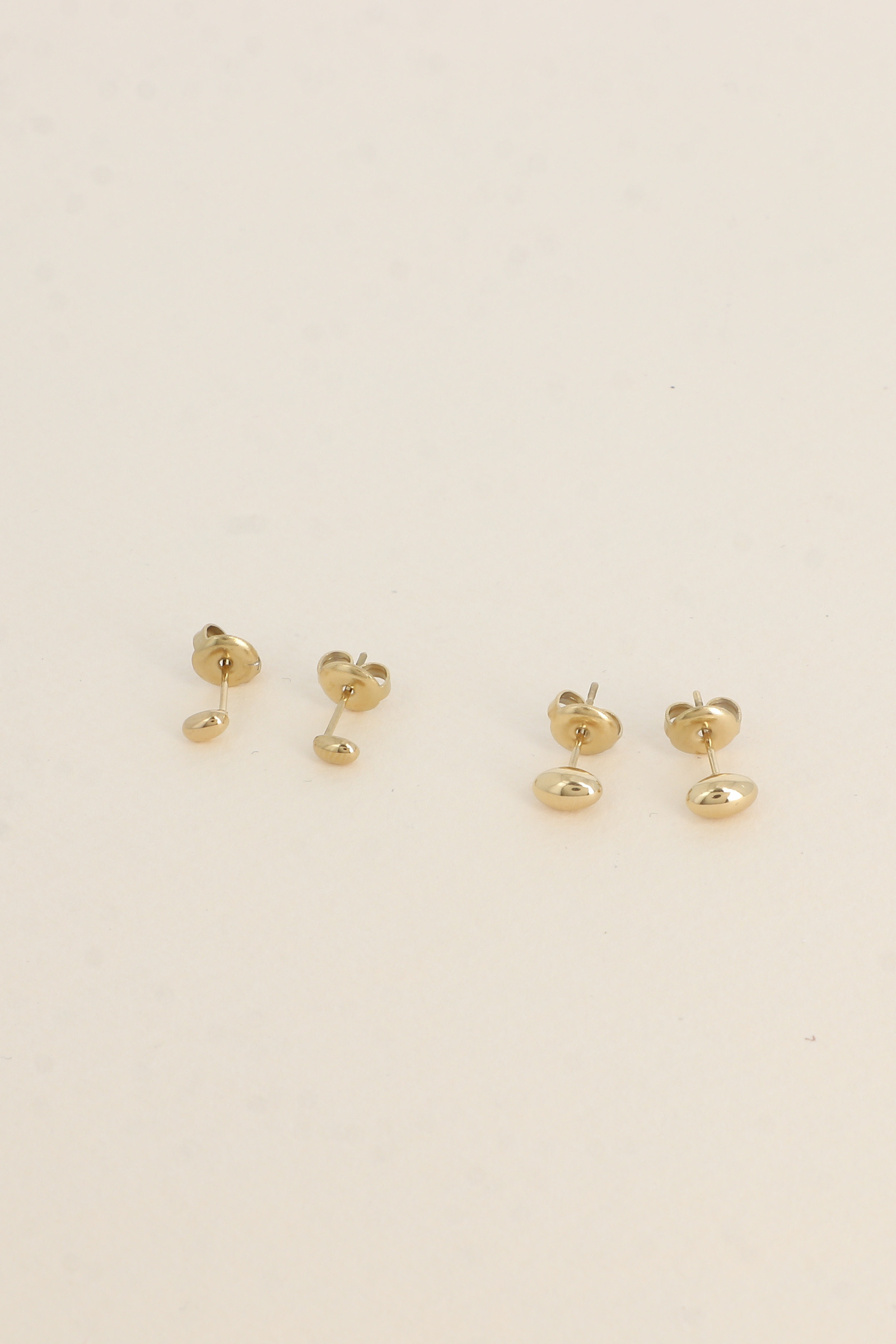 Grossiste Bohm - Lot de 2 paires de boucles d'oreilles puces - forme ovale