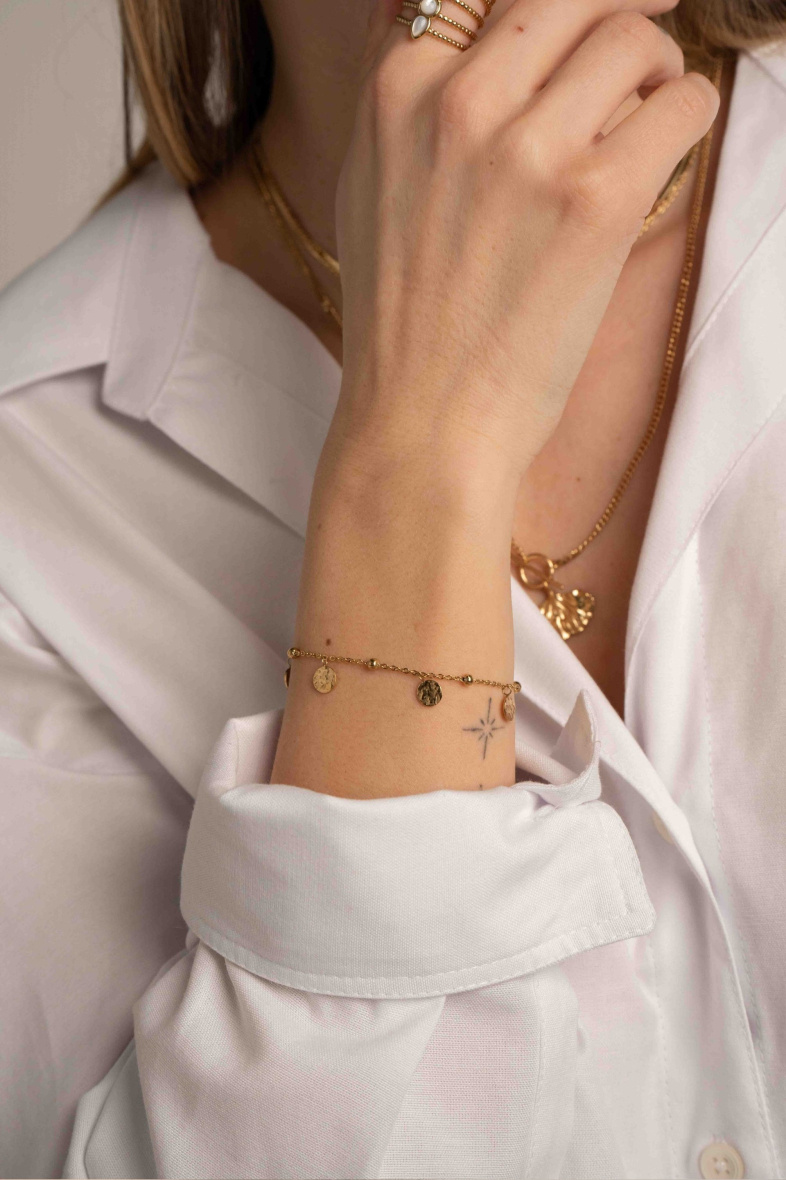 Großhändler Bohm - Celestina-Armband – Ketten mit Kugeln und runden gehämmerten Quasten