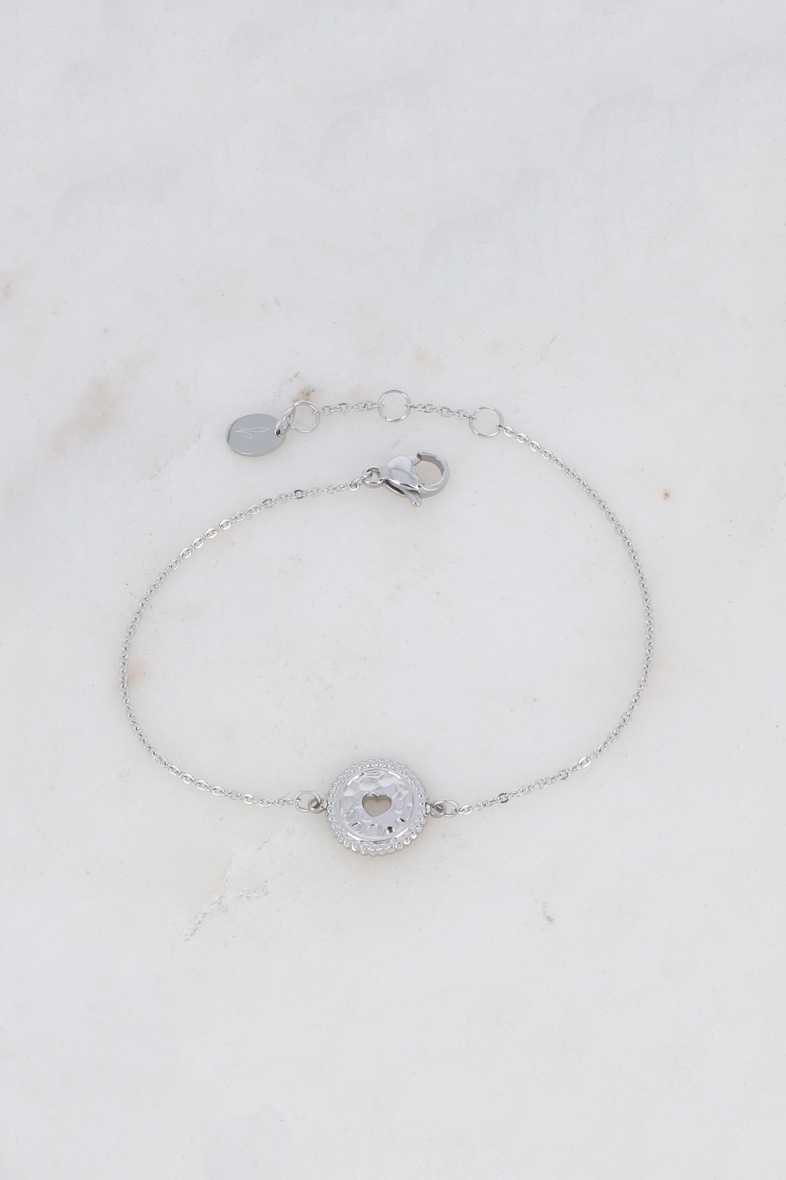 Grossiste Bohm - Bracelet Tyma - pendentif martelé avec coeur ajouré