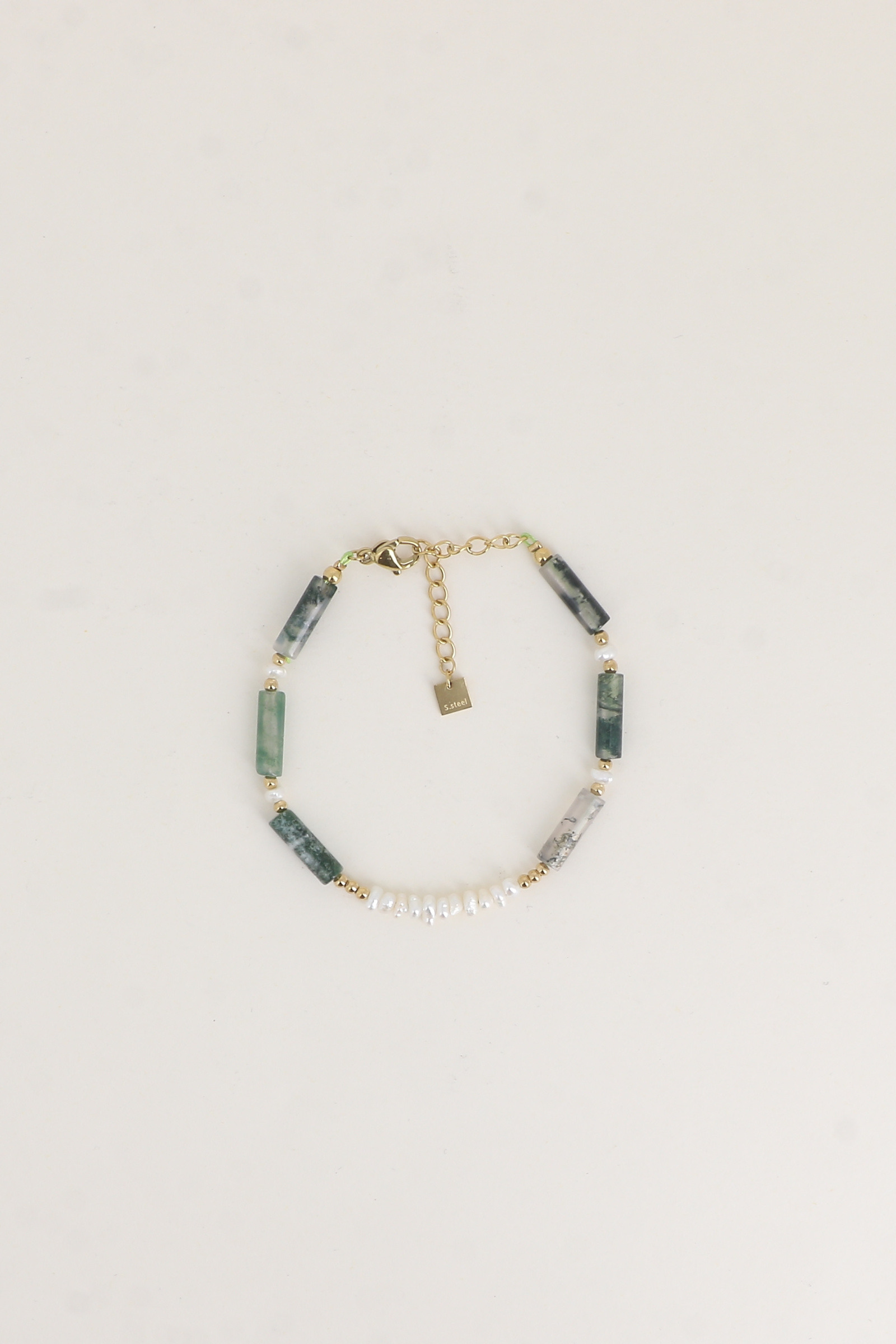 Mayorista Bohm - Pulsera Philomène - en cable, pequeñas perlas de agua dulce y cilindros de piedra natural