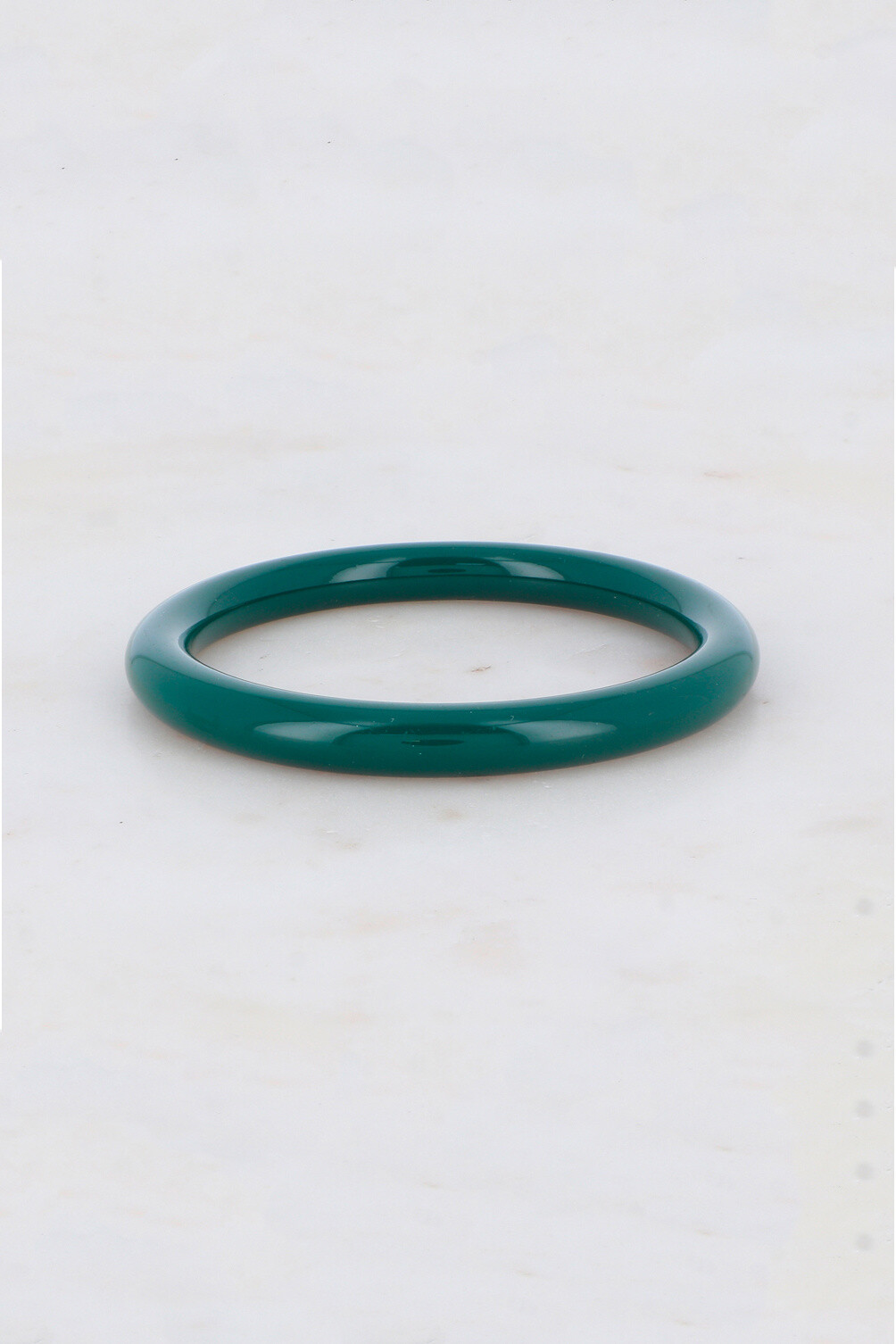 Grossista Bohm - Bracciale chiuso in resina colorata