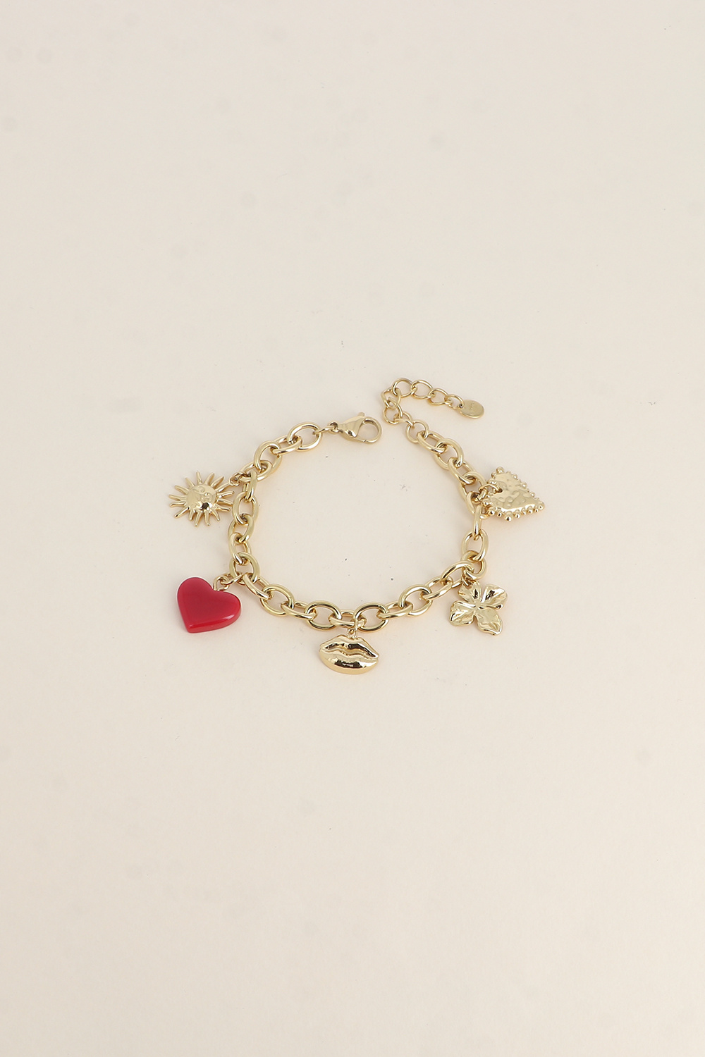 Grossiste Bohm - Bracelet - soleil, trèfle, coeur en résine, bouche et coeur texturé