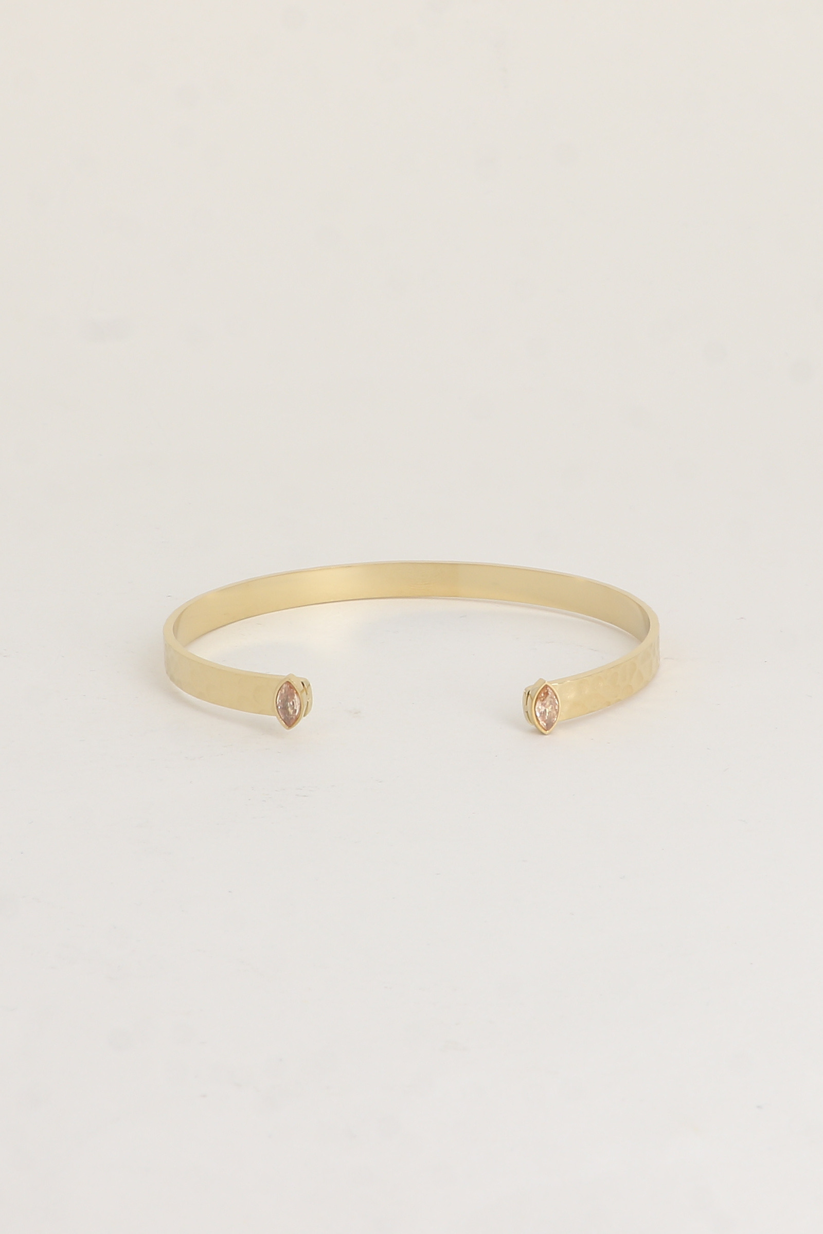 Mayorista Bohm - Brazalete - anillo martillado con dos cristales marquesa