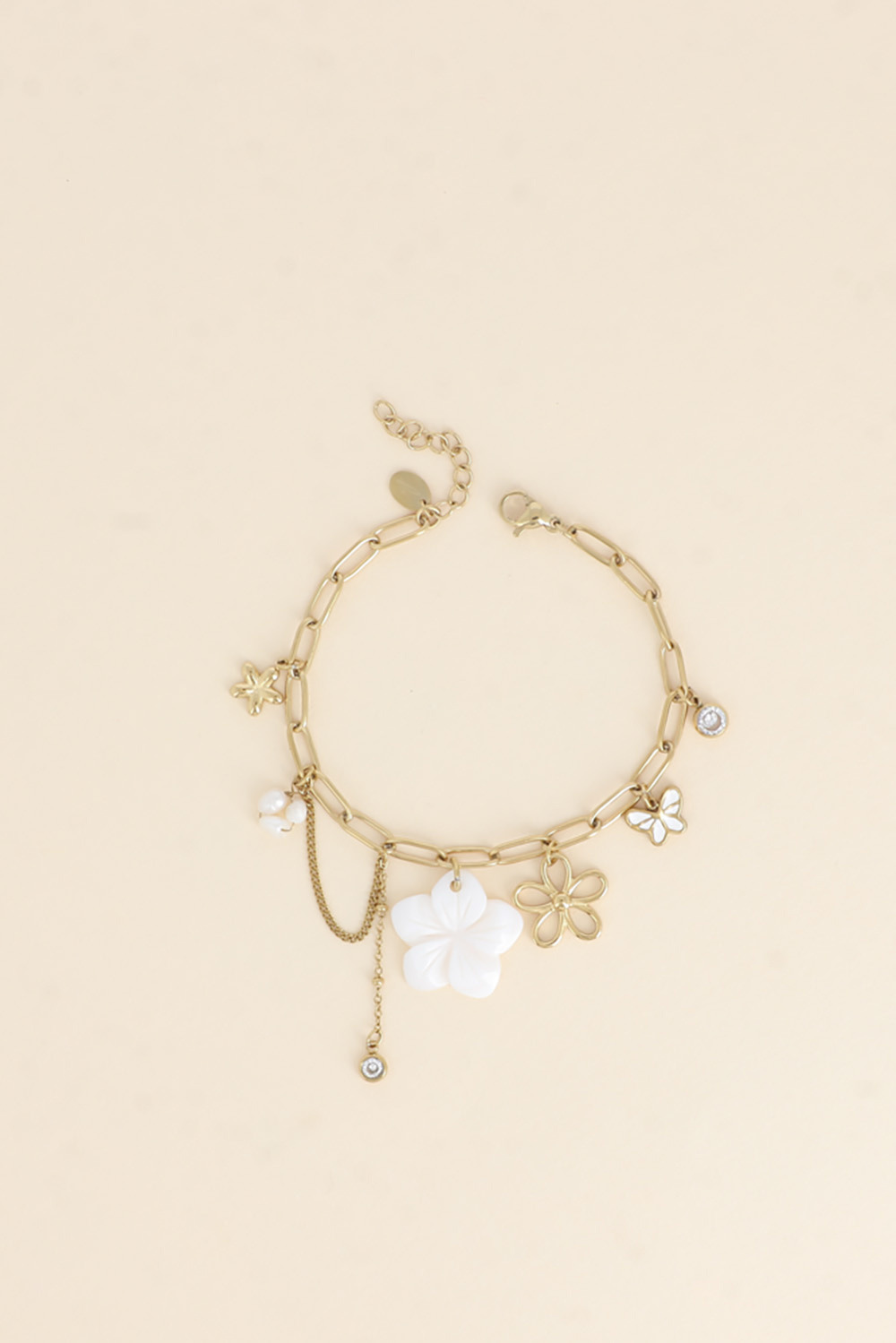 Grossiste Bohm - Bracelet - fleur nacrée, fleurs, papillon, cristal et perles d'eau douce