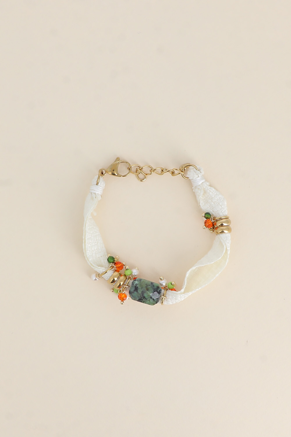Mayorista Bohm - Pulsera - tela, cuentas de acero inoxidable y resina, colgante rectangular de piedra natural