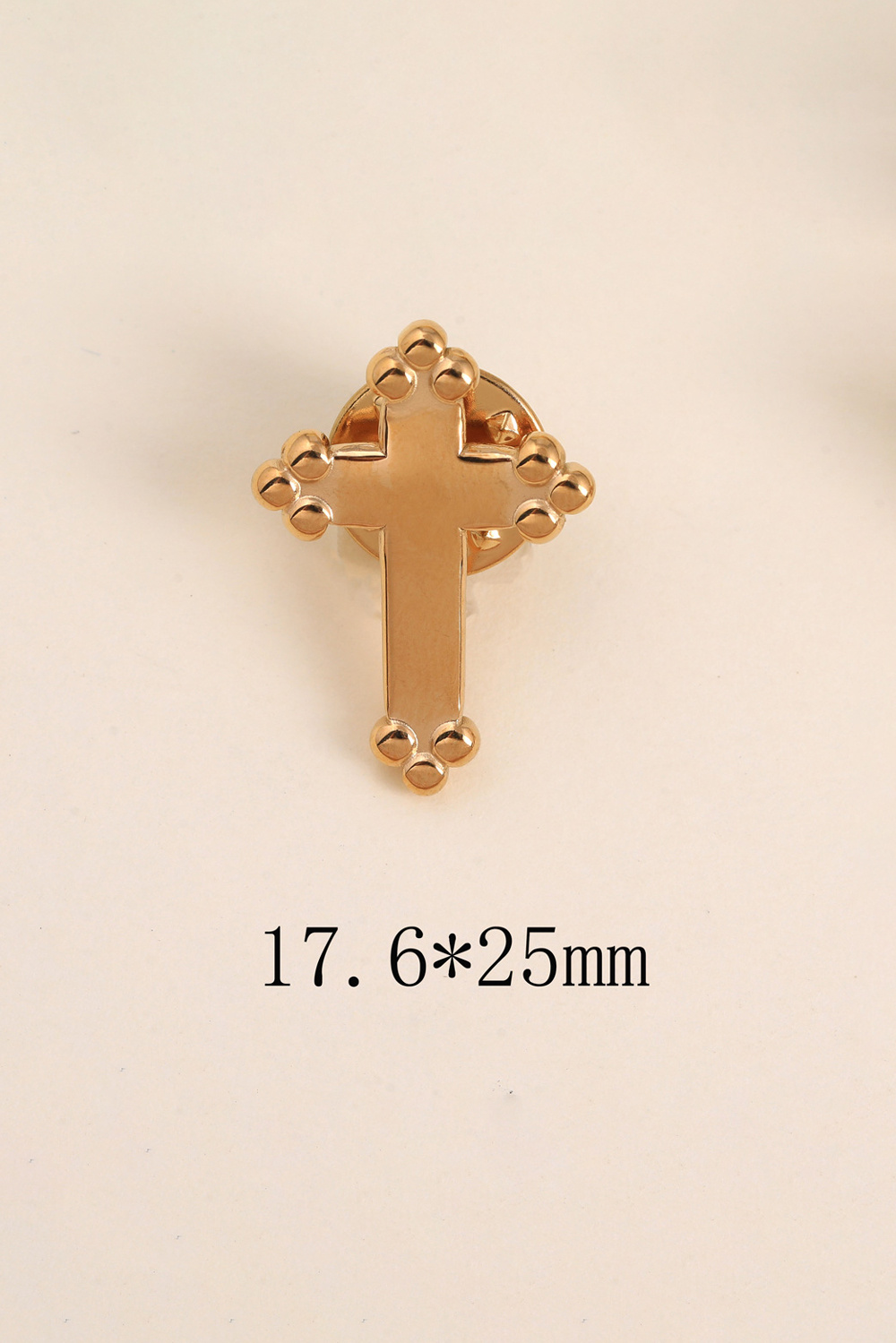 Grossiste Bohm - Pin's - croix religieuse à finition perlée