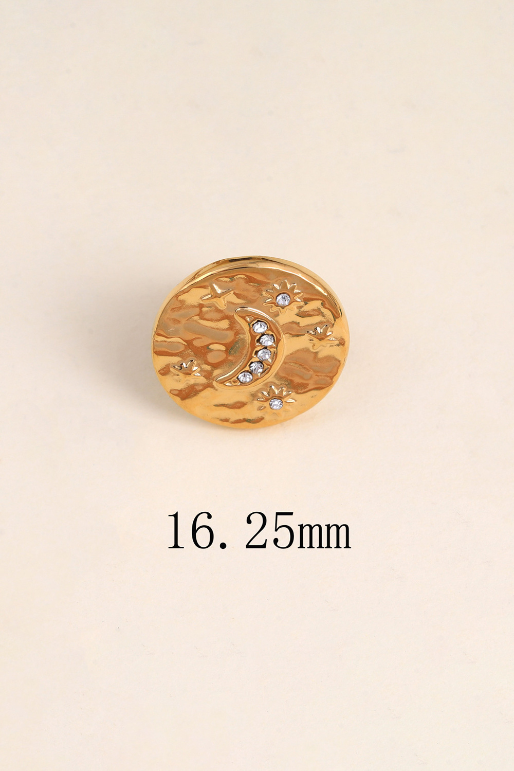 Grossiste Bohm - Pin's - médaillon rond, croissant de lune et étoiles avec cristaux