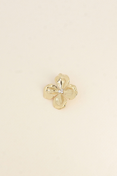 Grossiste Bohm - Pin's - motif fleur texturé avec petites perles de résine blanche Grossiste Bohm - Pin's - motif fleur texturé avec petites perles de résine blanche