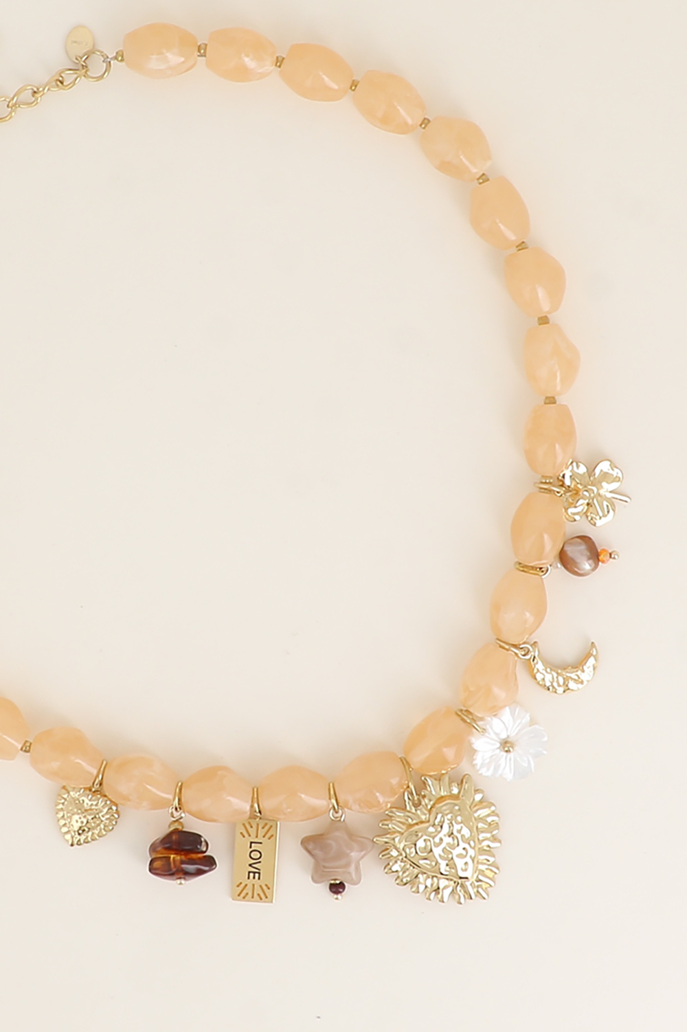 Mayorista Bohm - Collar - corazones, placa LOVE, estrella, flor de nácar, luna creciente, trébol, resina