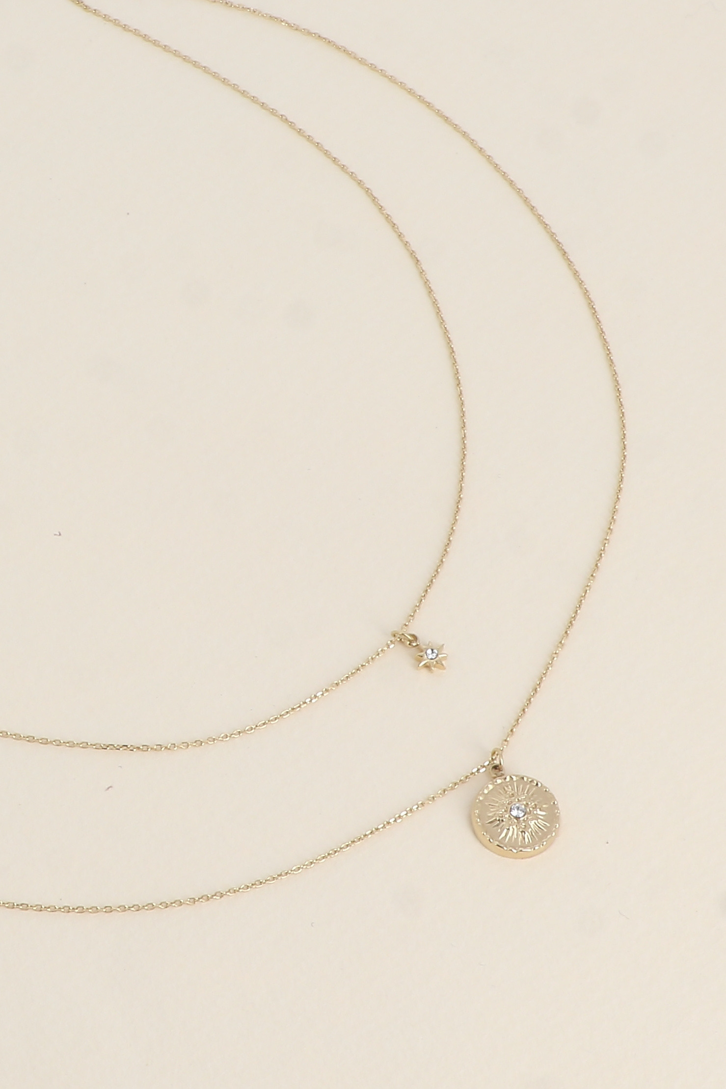 Grossiste Bohm - Collier - 2 rangs, étoile du Nord avec oxydes de zirconium et étoile martelée